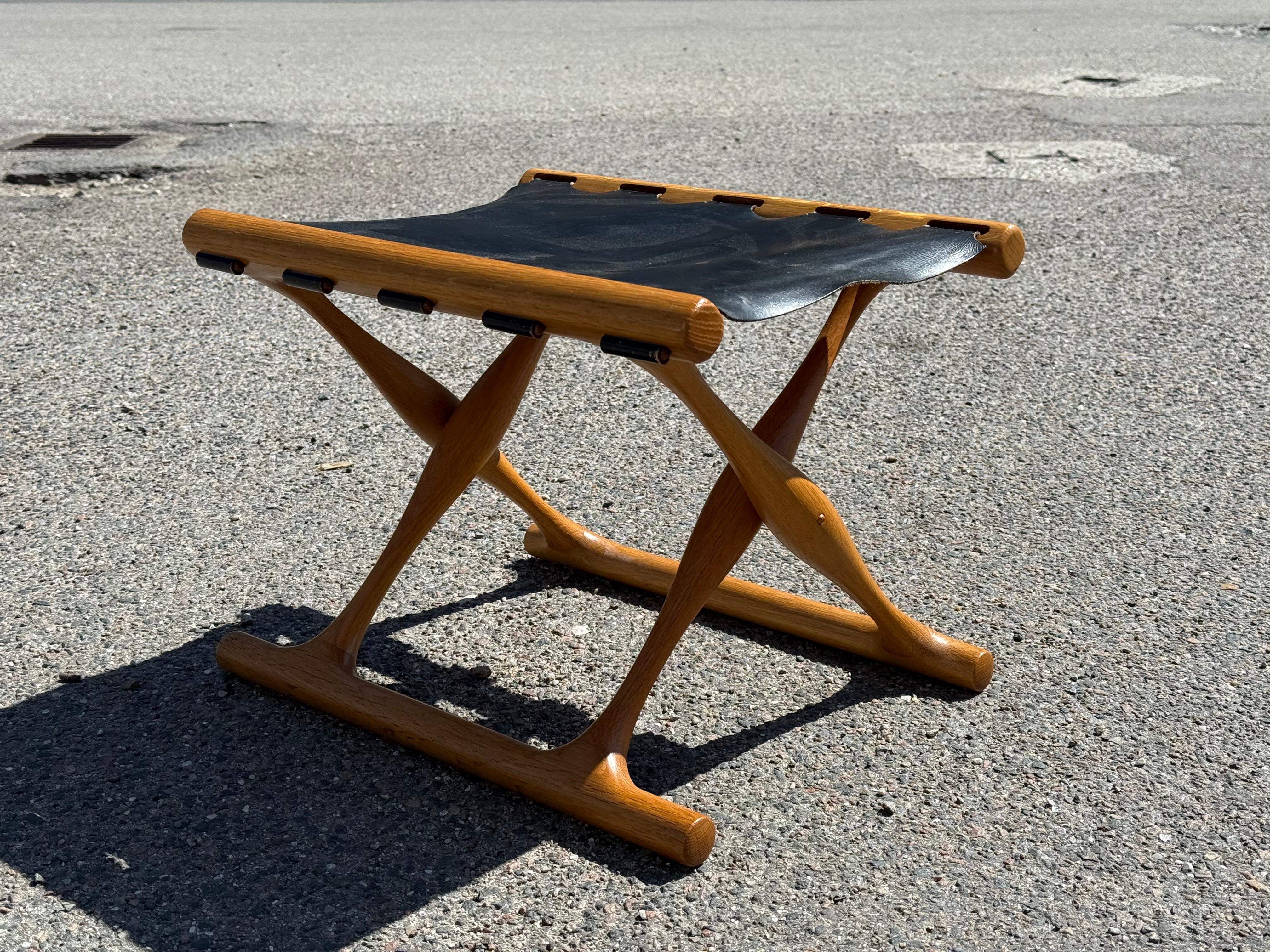 Tabouret de chêne pliant en bois massif par Poul Hundevad Chaise Gold Hill 1960s Bon état - En vente à Copenhagen, DK