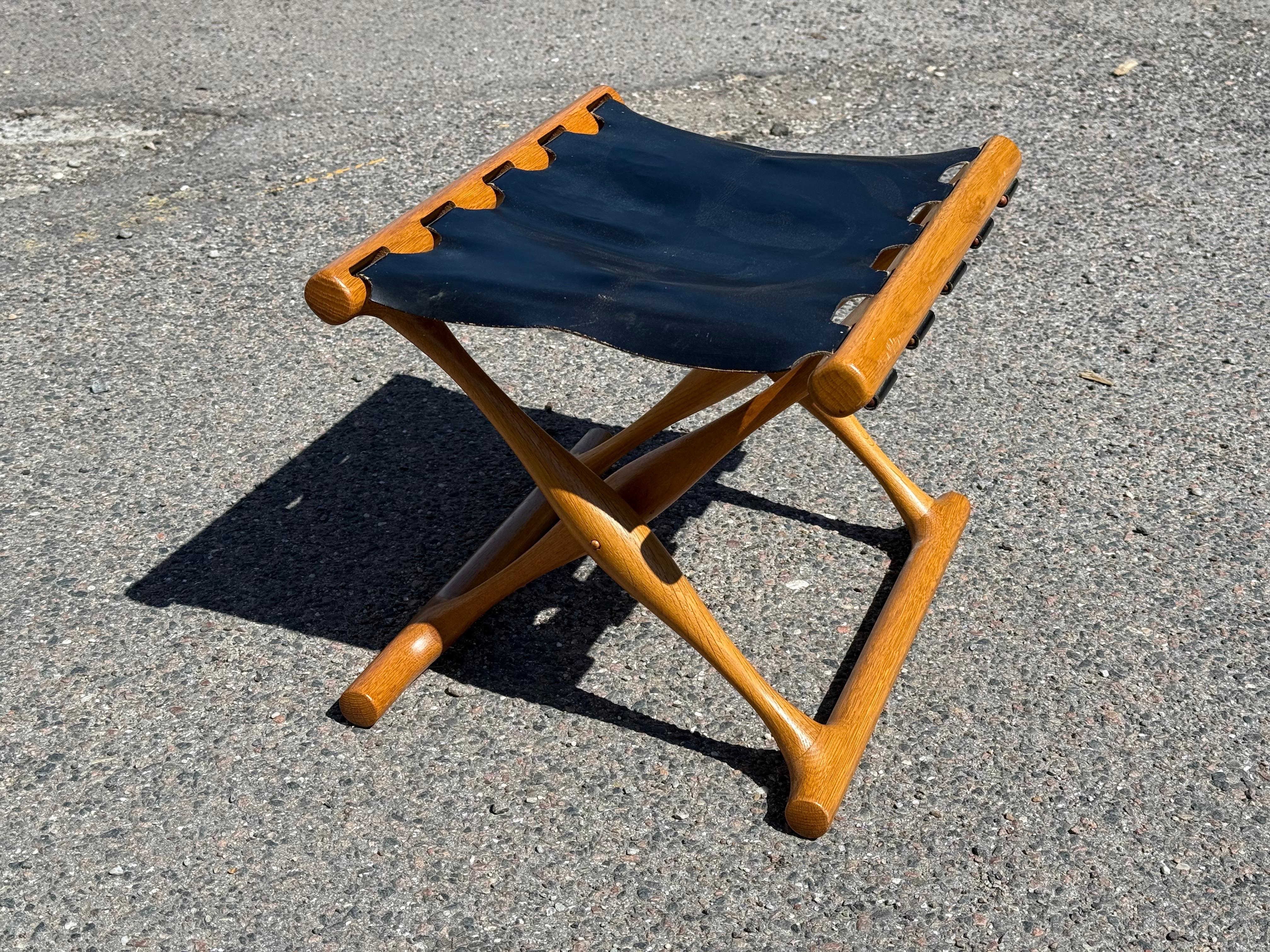 Tabouret de chêne pliant en bois massif par Poul Hundevad Chaise Gold Hill 1960s en vente 1