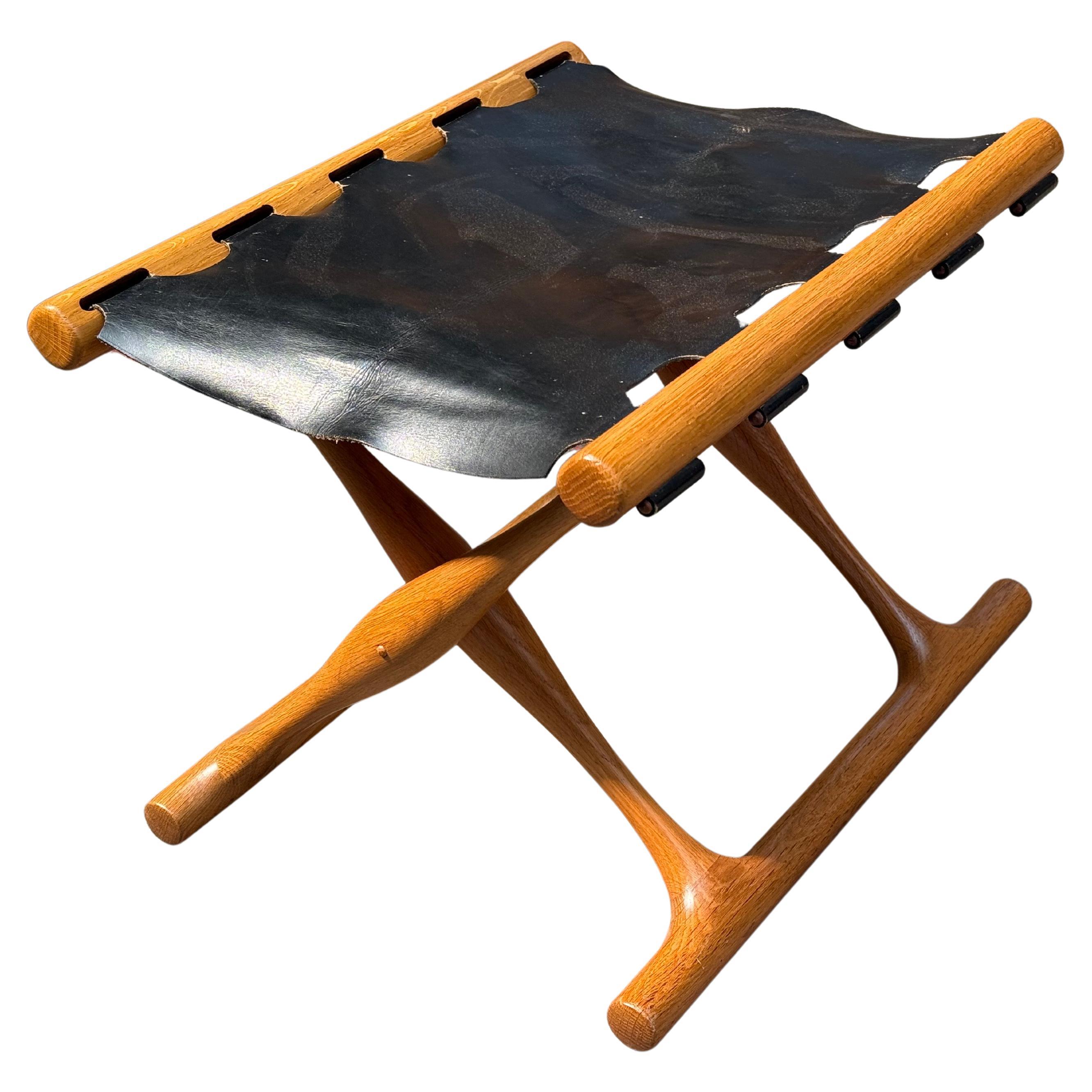 Sgabello Foldes in legno massiccio di Poul Hundevad "Gold Hill Chair" 1960s