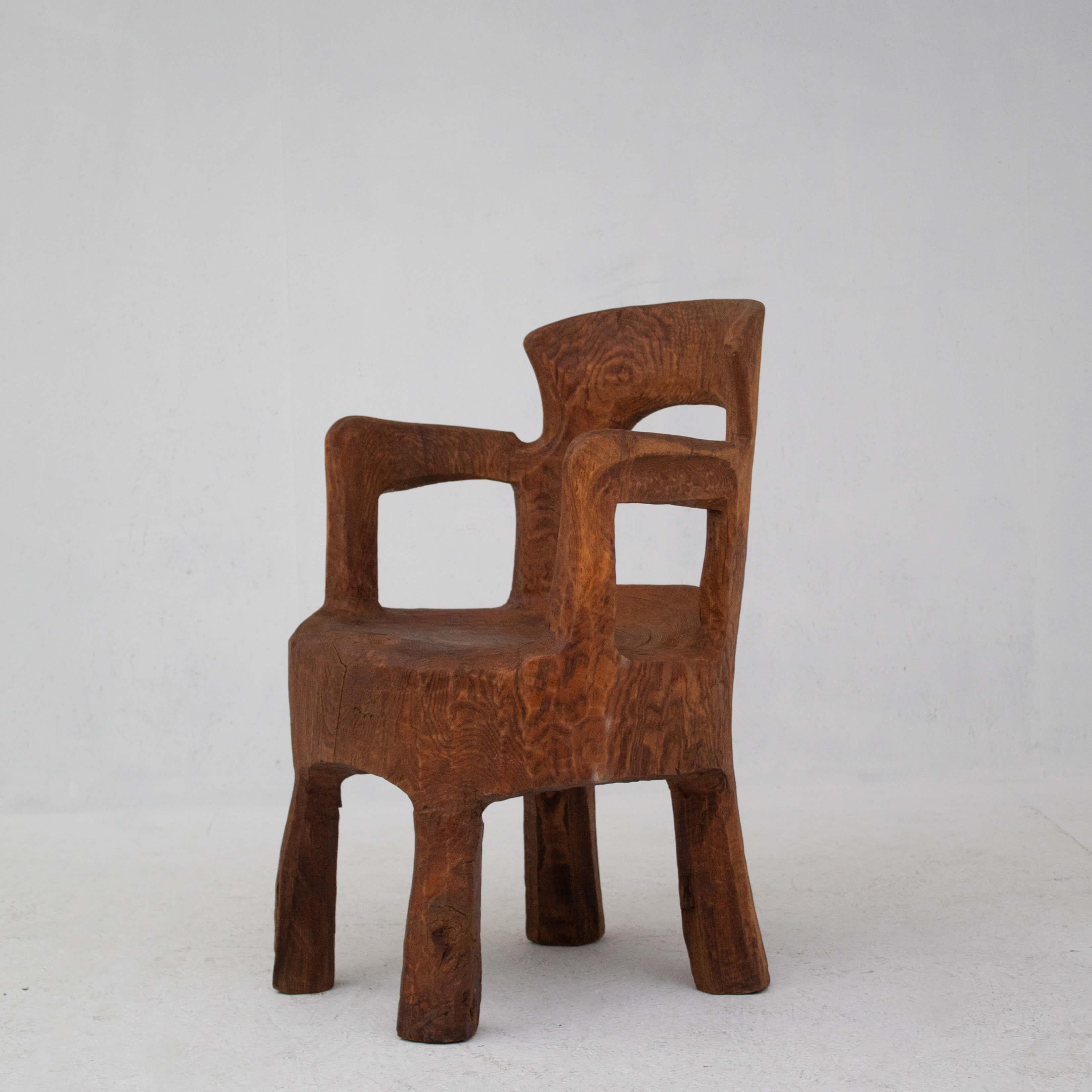 Chaise sculptée à la main, design sculptural unique Bon état - En vente à Antwerpen, BE