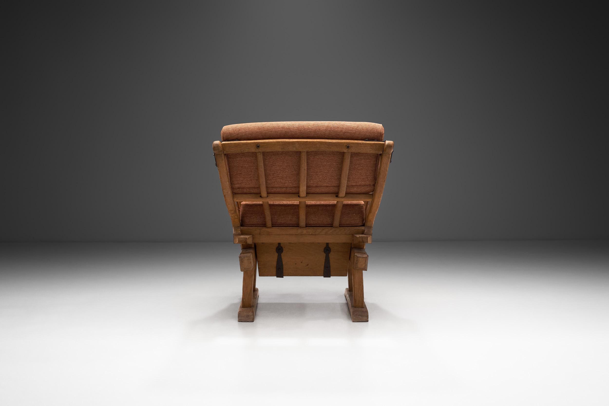 Chaise à billets en Wood Wood avec coussins rembourrés, Europe, fin du 19e siècle Bon état - En vente à Utrecht, NL