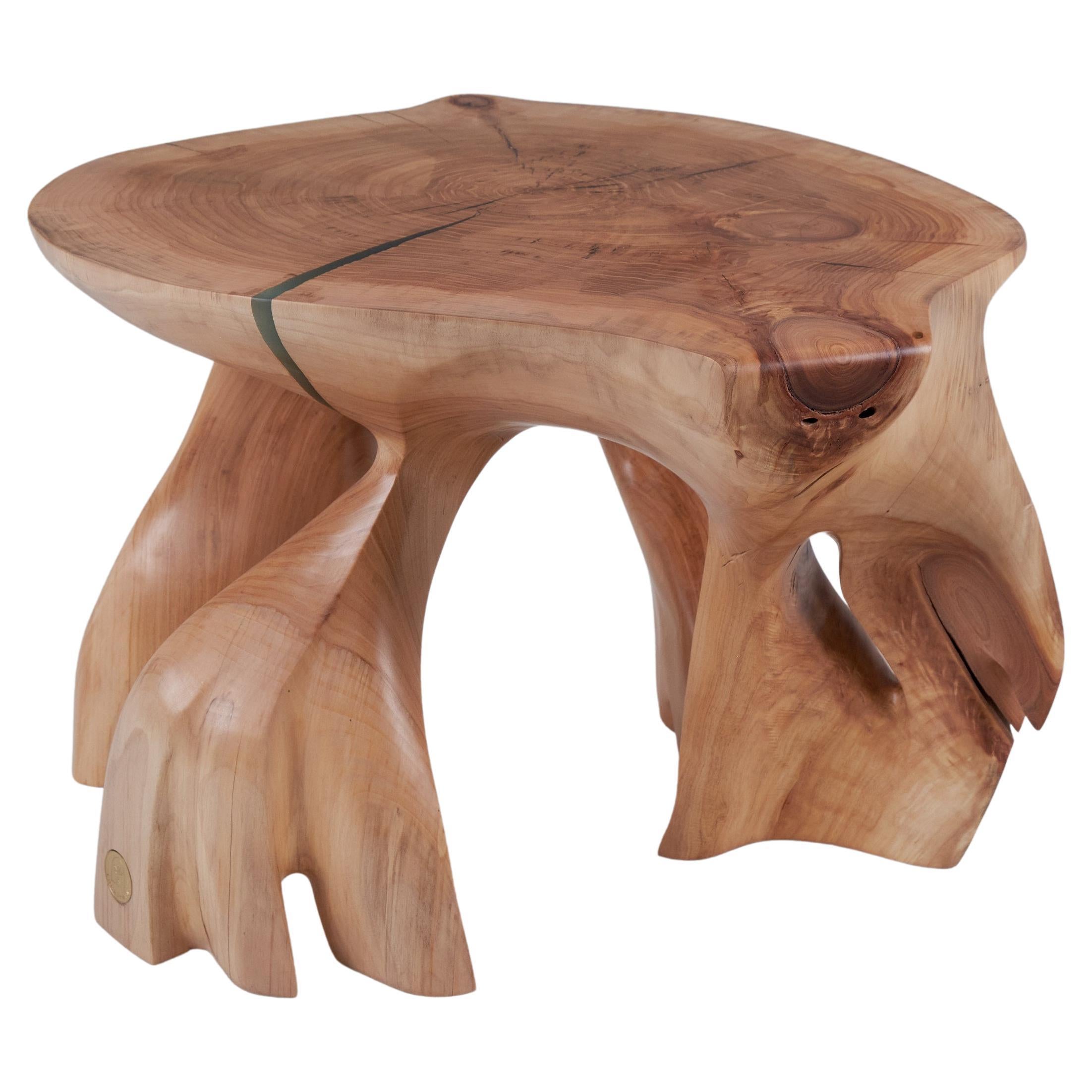 Skulpturaler Couchtisch aus Massivholz, Original Contemporary Design, Logniture