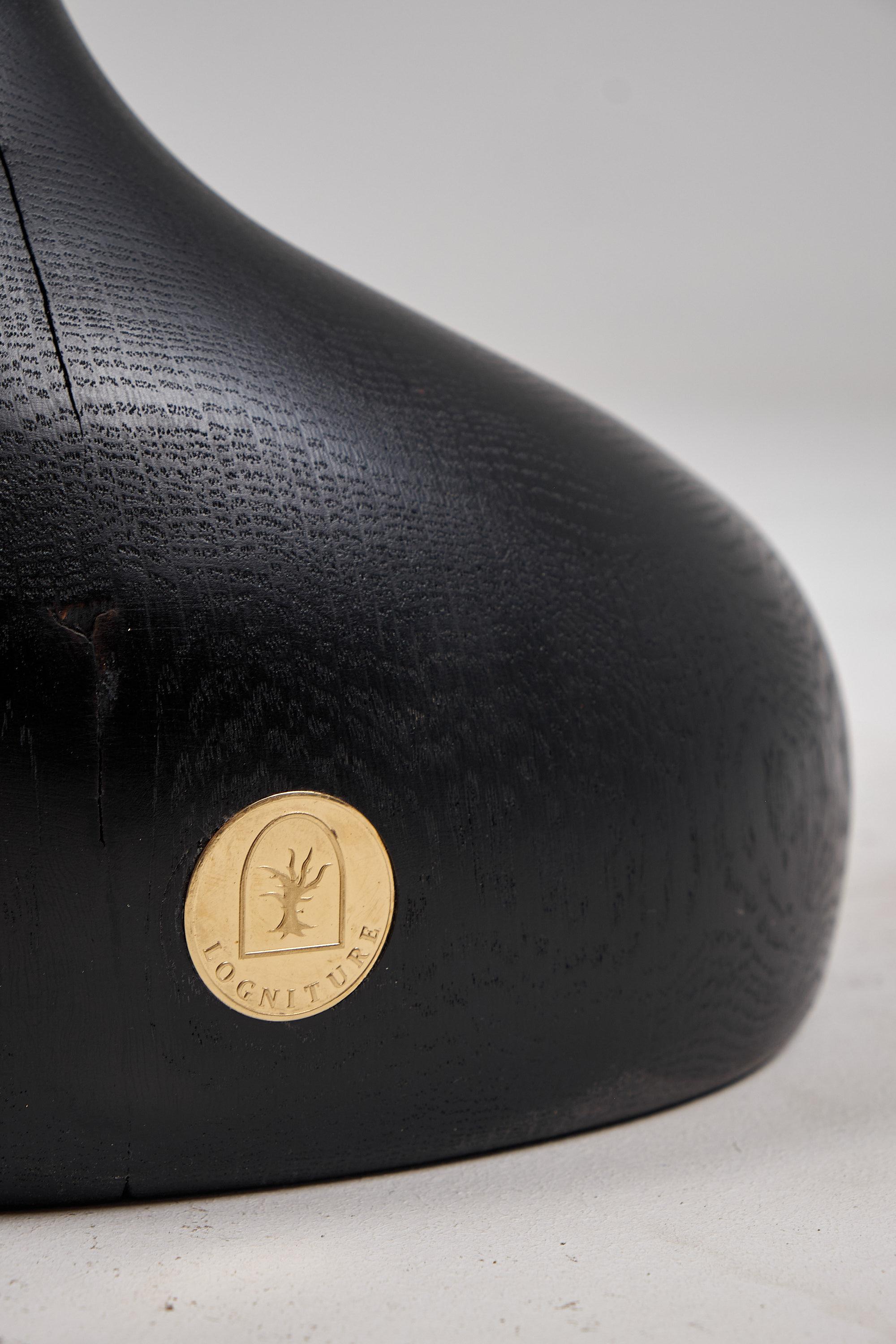 Skulpturaler Beistelltisch aus Massivholz, Original Contemporary Design, Leszy im Angebot 4