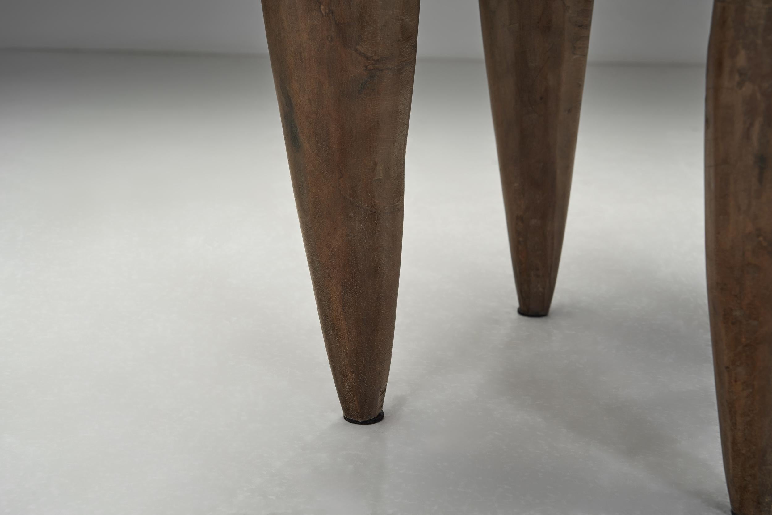 Sgabello Senufo in legno massiccio, Costa d'Avorio XX secolo in vendita 8