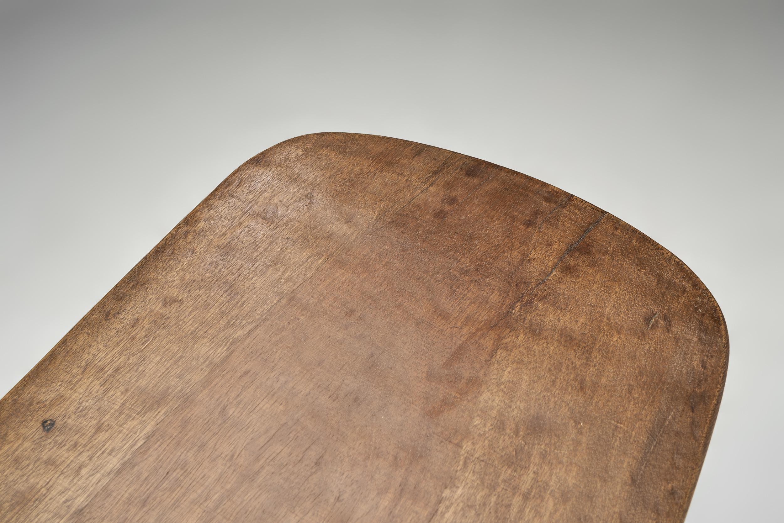 Sgabello Senufo in legno massiccio, Costa d'Avorio XX secolo in vendita 3