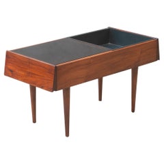 Tavolino in legno massiccio di Carlo Hauner & Martin Eisler, Brasile, primi anni '50