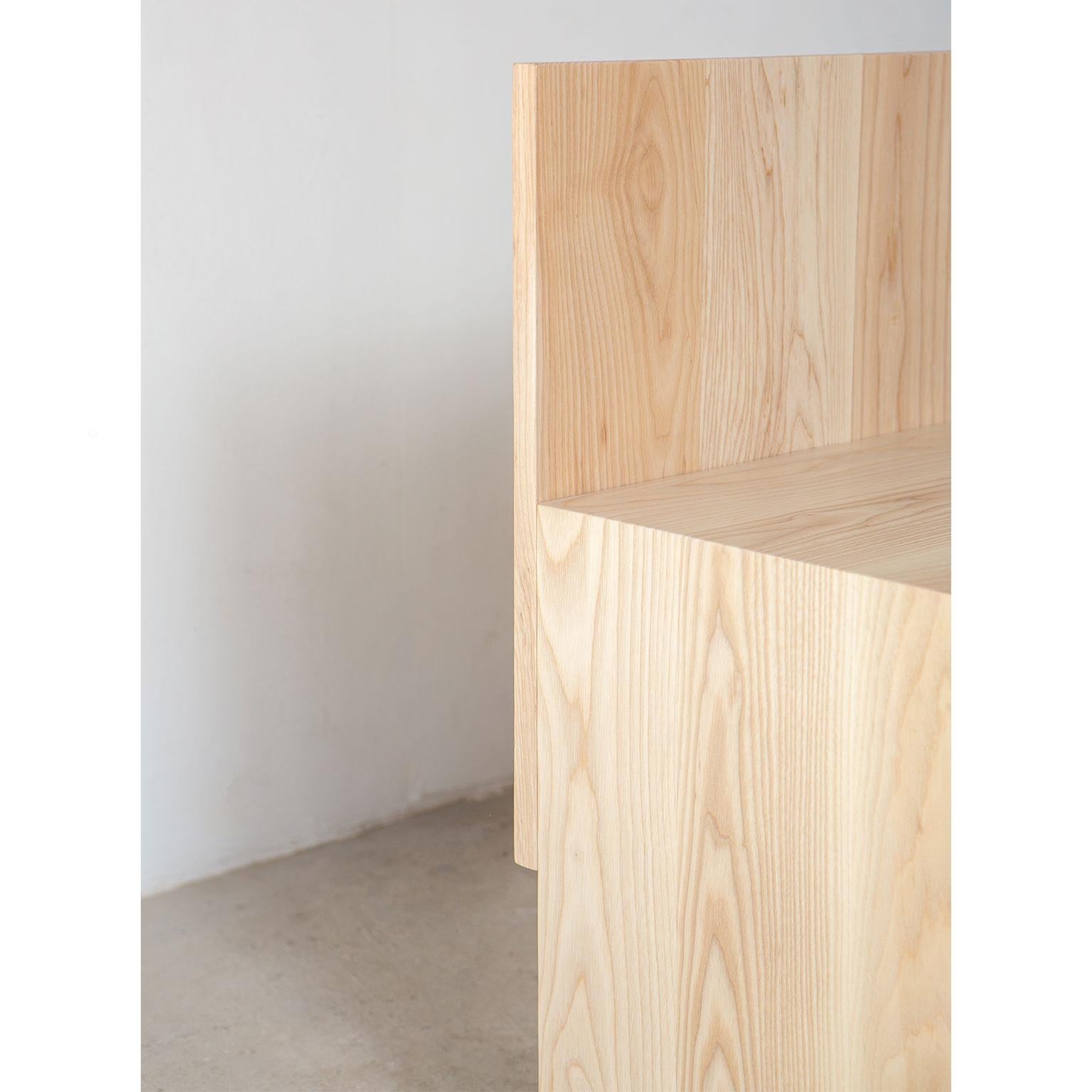 Silla de losa de madera maciza en venta 1