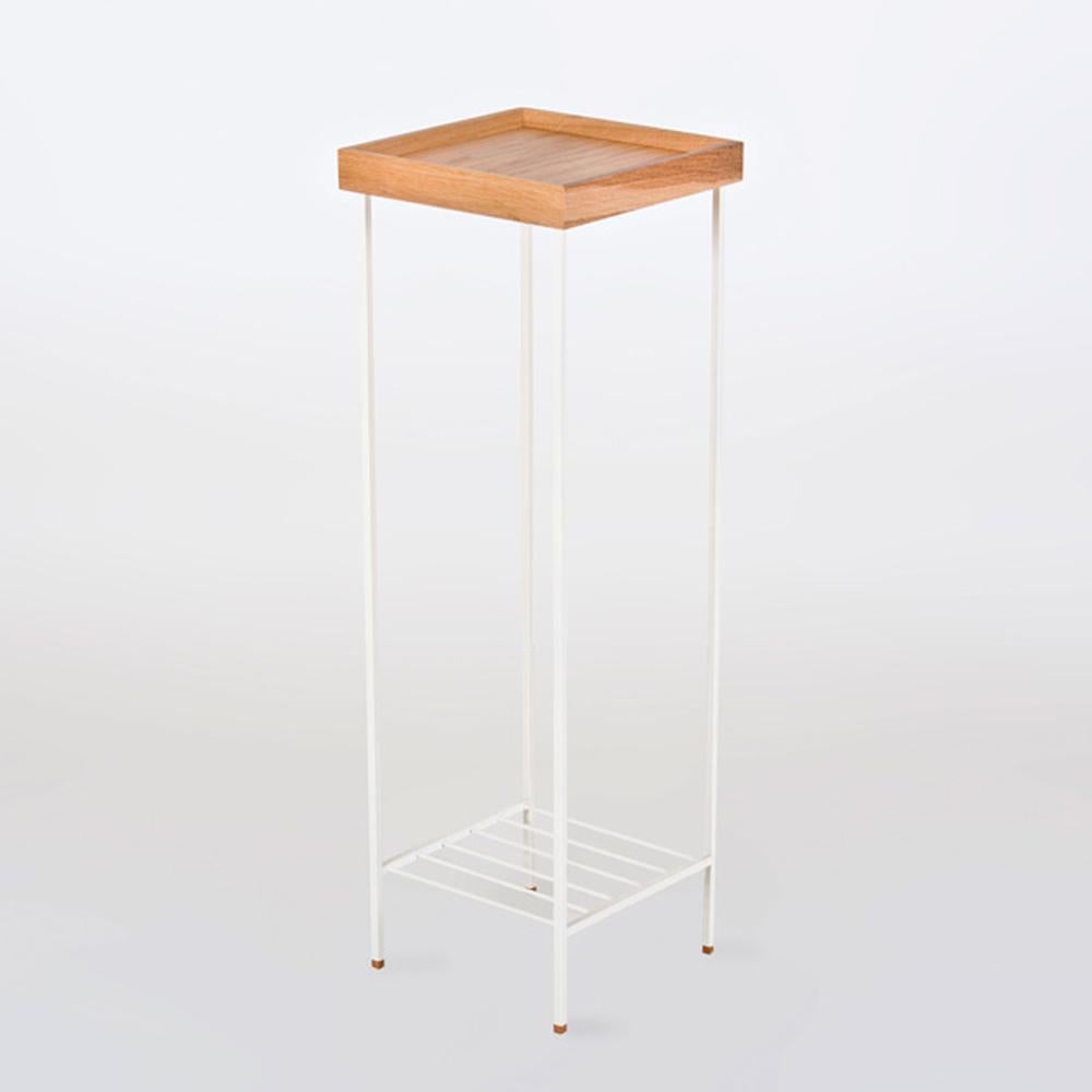 Massivholz Beistelltisch / Plant Stand - EDGE (Türkisch) im Angebot
