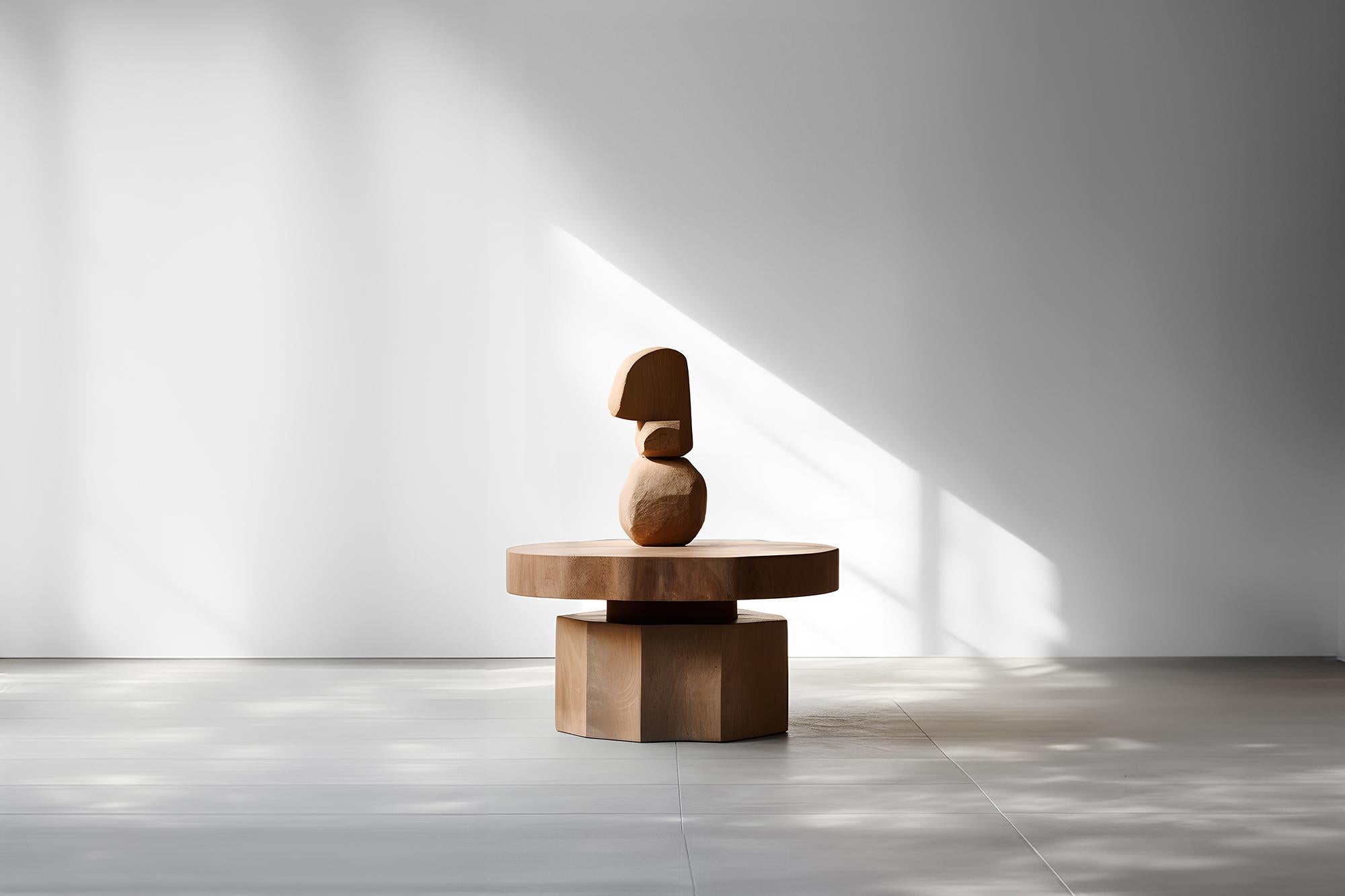 Solid Wood Unseen Force #46 : Table basse de Joel Escalona, Artistic Craft


Table basse sculpturale en bois massif avec une finition naturelle à base d'eau ou carbonisée. En raison de la nature du processus de production, chaque pièce peut varier