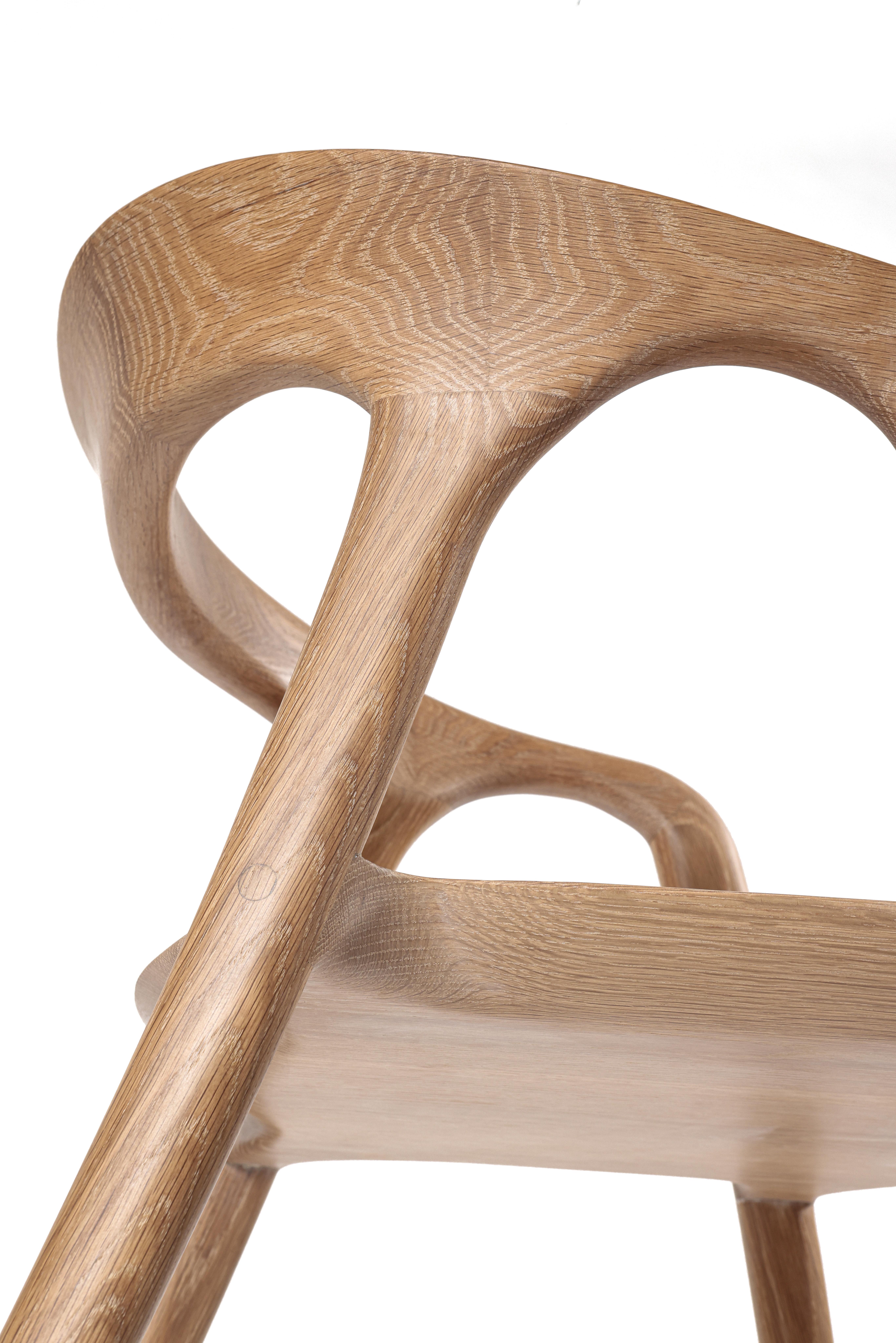 Silla 'Voeg' de roble blanco by Mobius Objects en venta 2