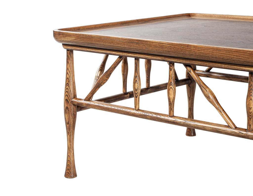 Mesa baja de madera maciza de nogal y roble al estilo Frank Lloyd Wright en venta 1