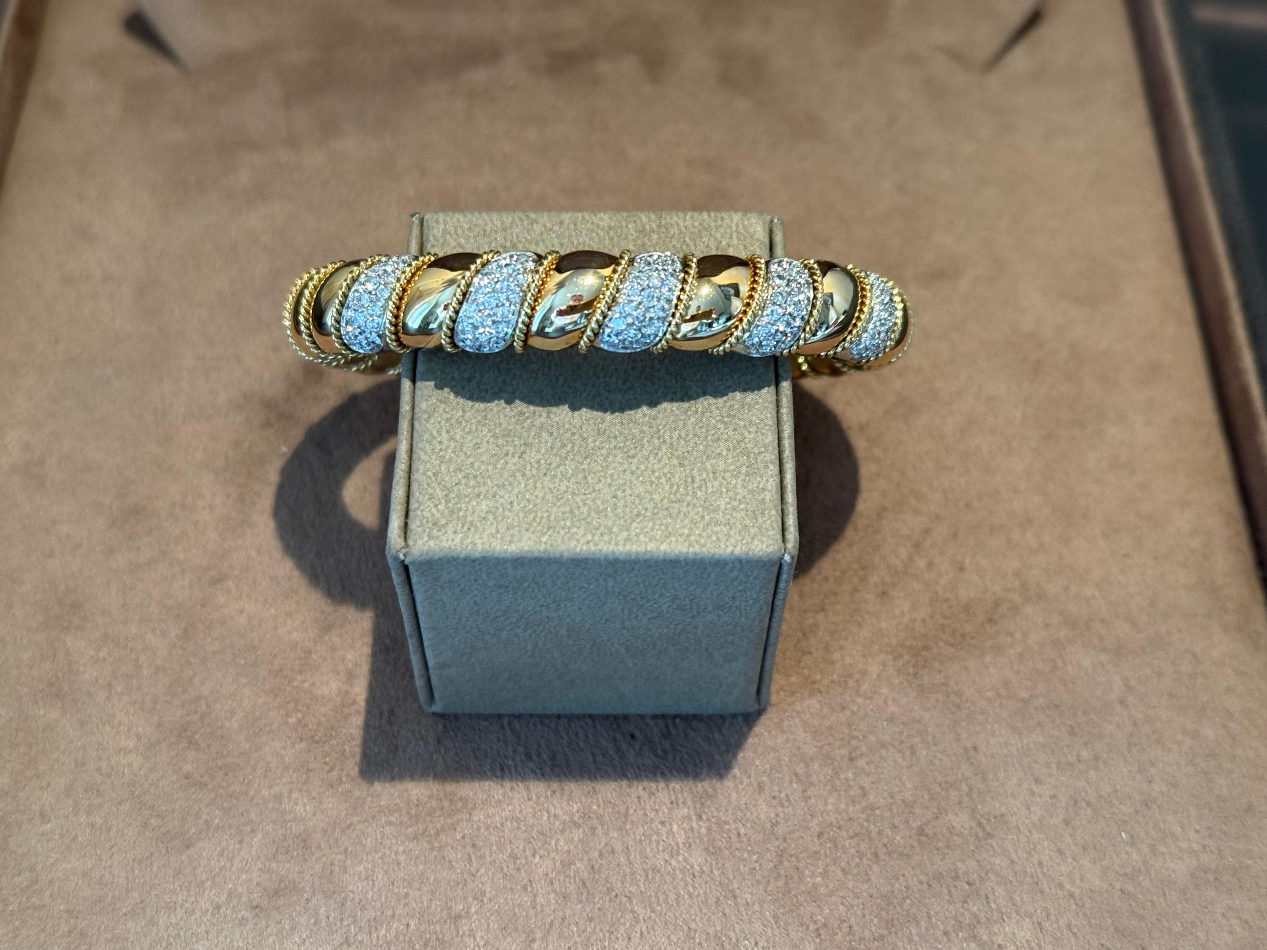 Solid 18 K yellow and White Gold Cuff Diamond Bracelet Bangle For Sale 6