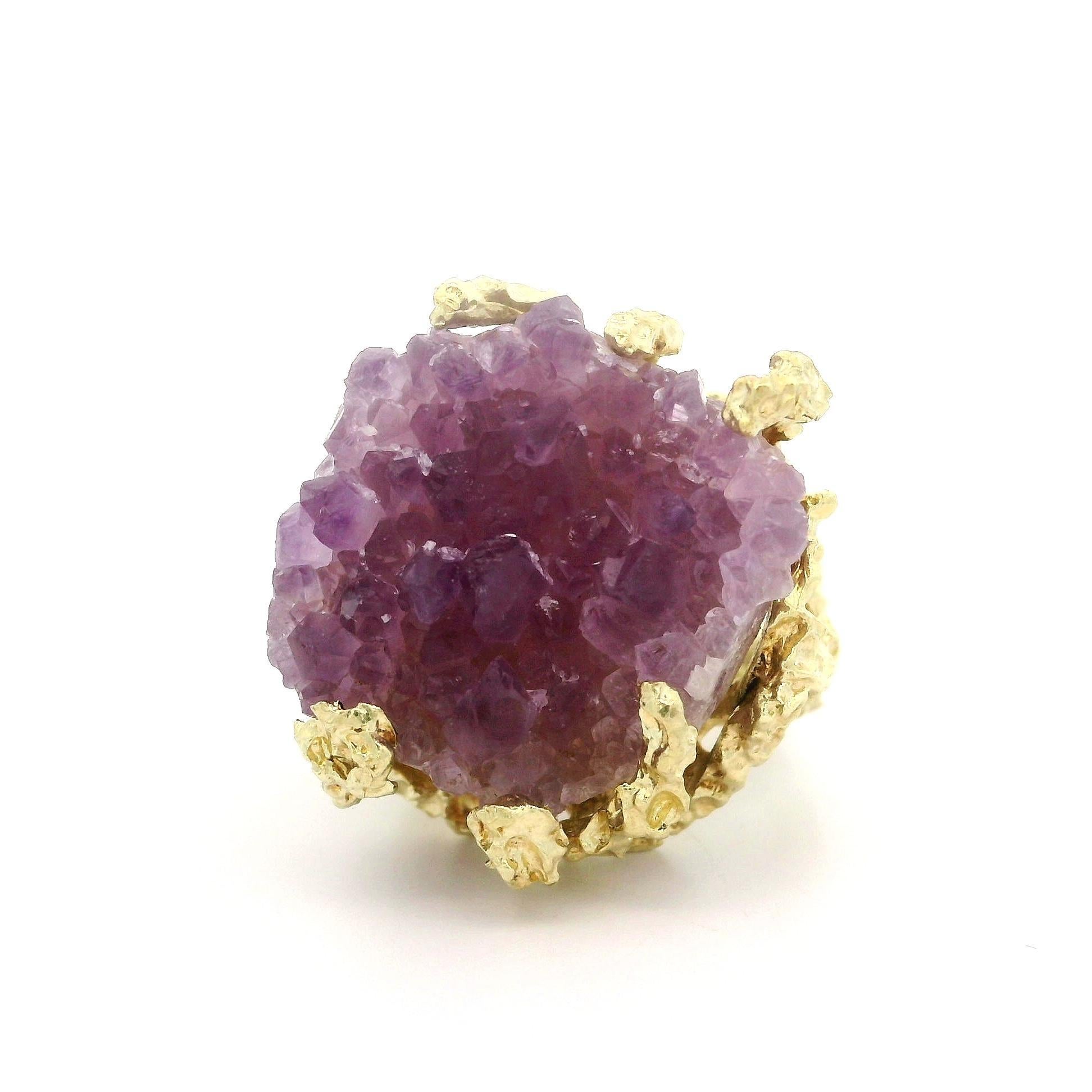 Solid Yellow Gold Raw Uncut Amethyst Crystal Coral Free From Chunky Ring For Sale