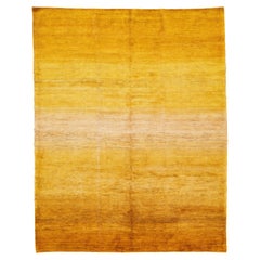 Tapis moderne Lori en laine persane jaune massif fait à la main