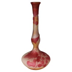 Vase en verre Soliflores signé Gallé, Art Nouveau, France