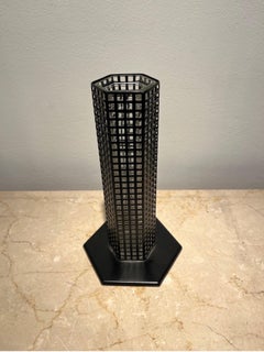 Vaso Soliflores di Josef Hoffman, Ed. Bieffeplast, anni '80