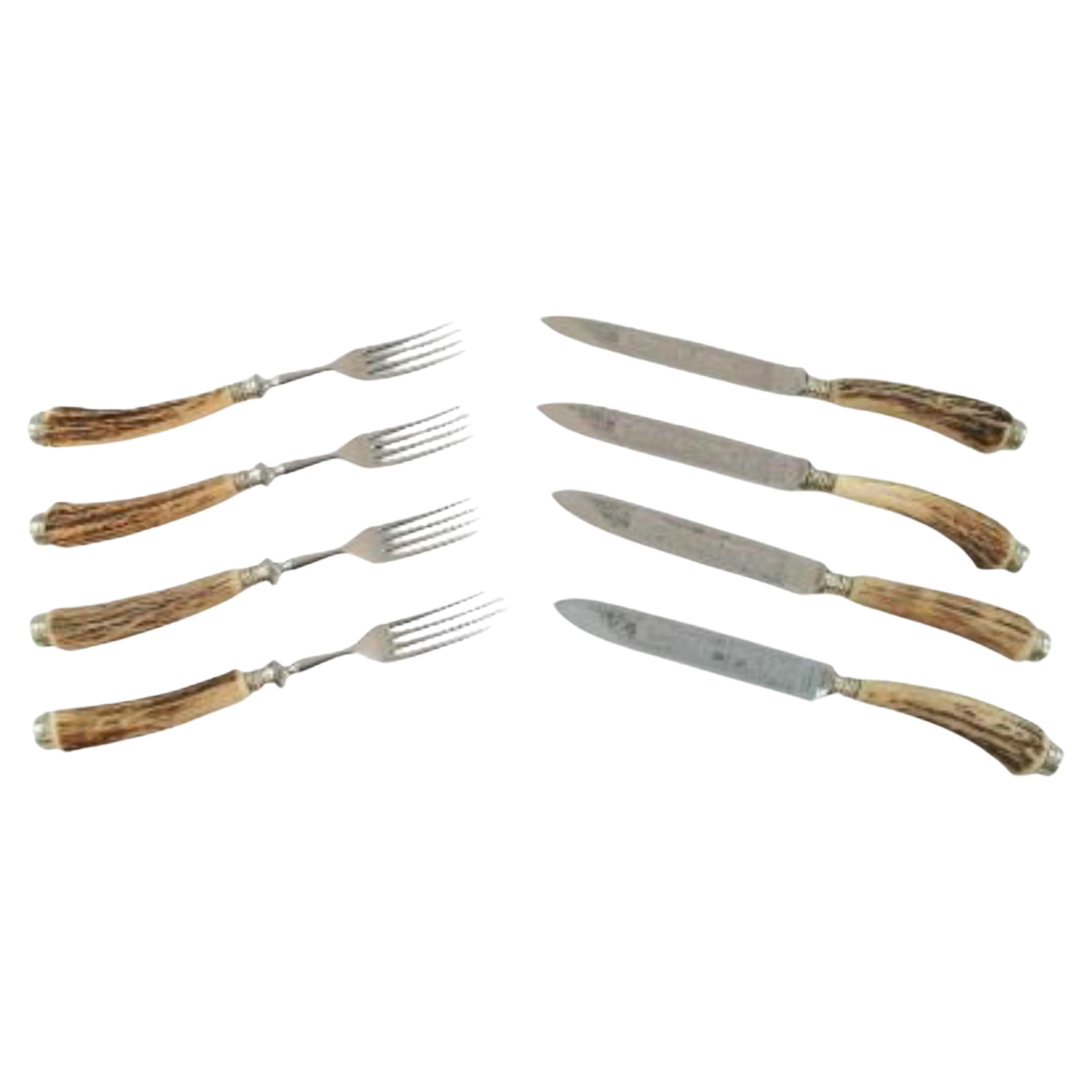 SOLINGEN - Ensemble de 4 couteaux et fourchettes à steak à manche en Horn - Allemagne - Circa 1950's