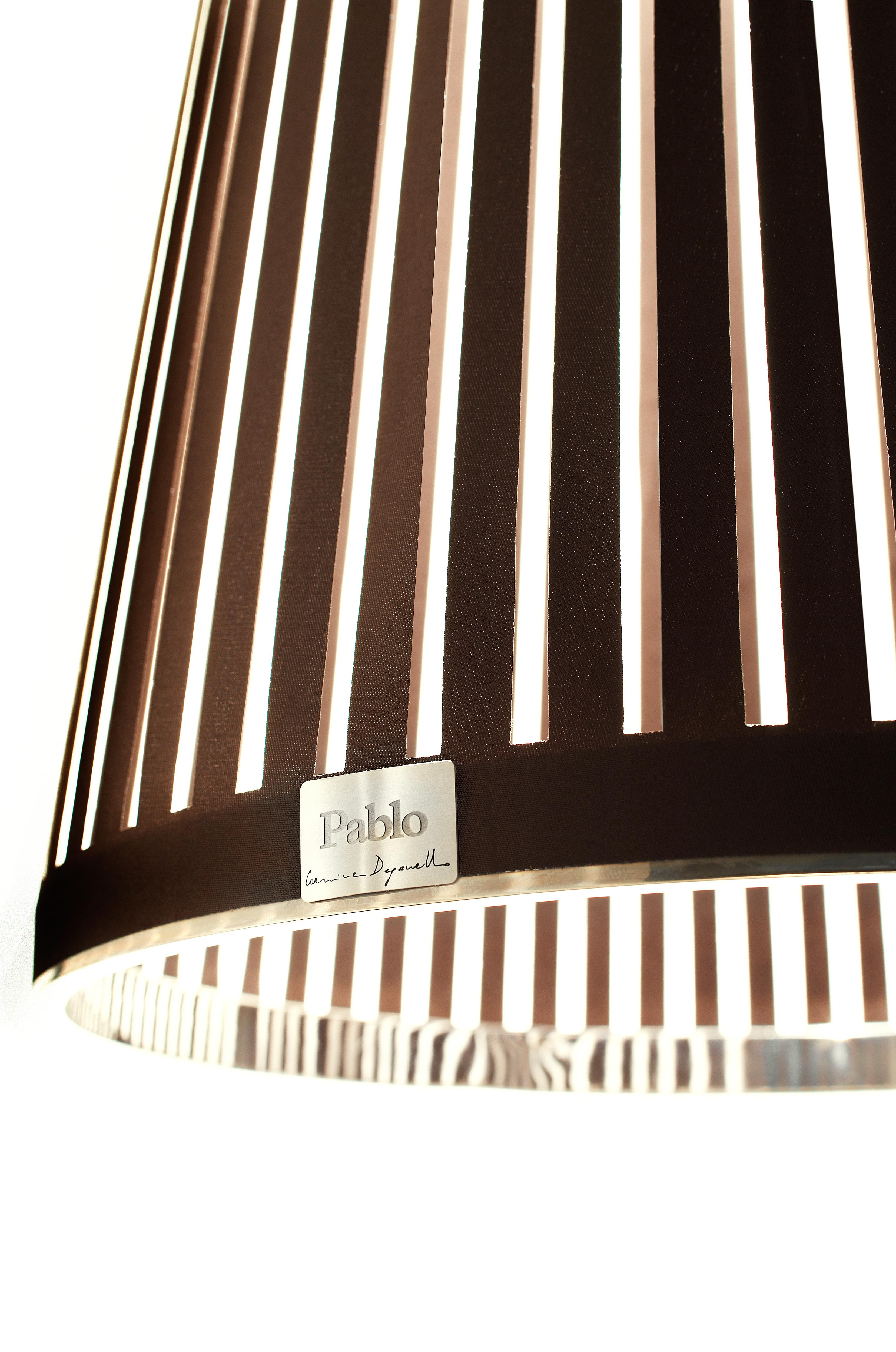 Moderne Solis 48 lampe à suspension marron par Pablo Designs en vente