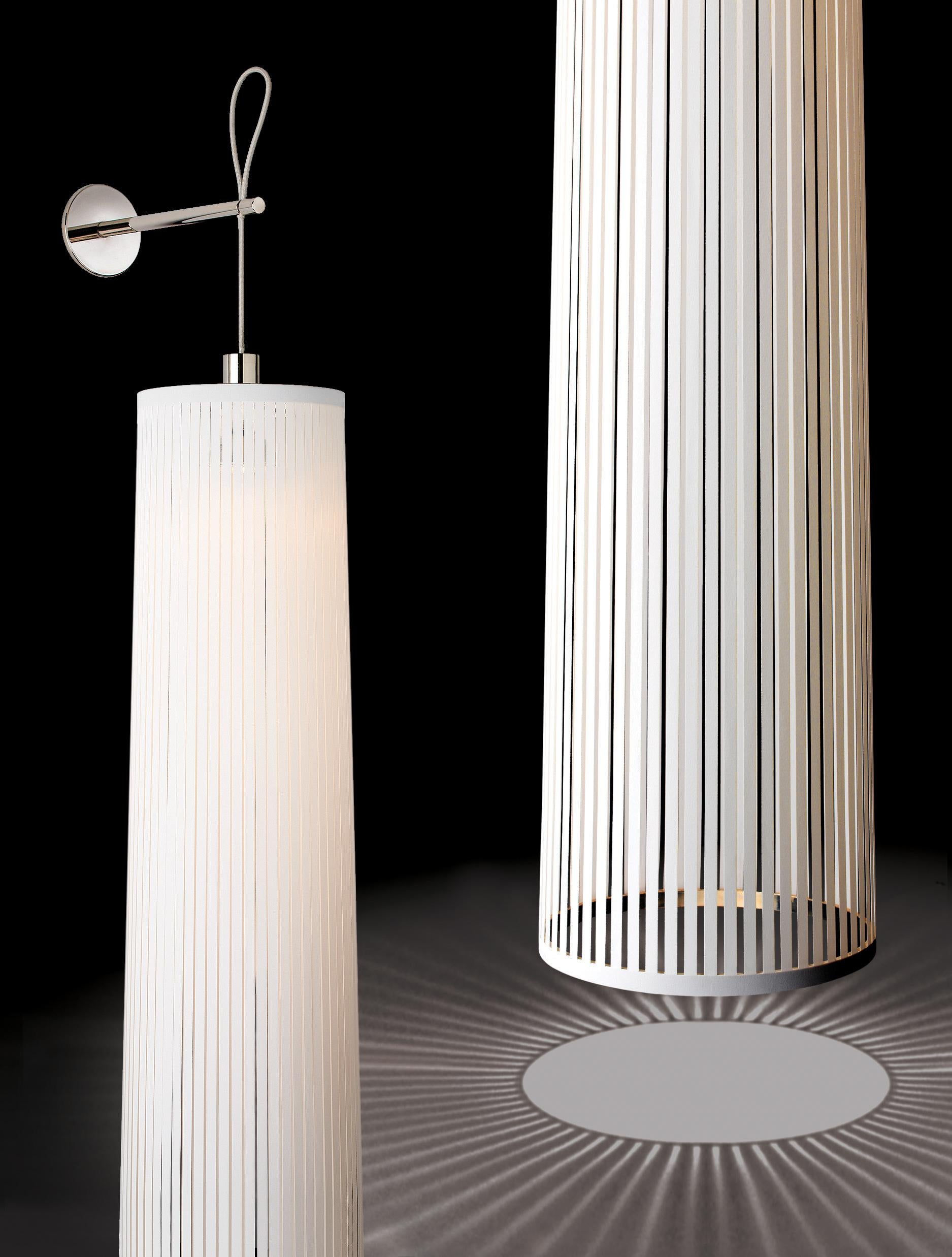 Solis 72 lampe à suspension blanche par Pablo Designs Neuf - En vente à San Francisco, CA
