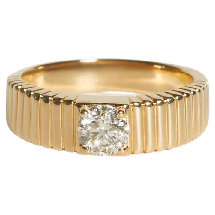 For Sale:  Solis Ribbed Ring II 14k Solid Yellow Gold 0.5CW Round Diamond
