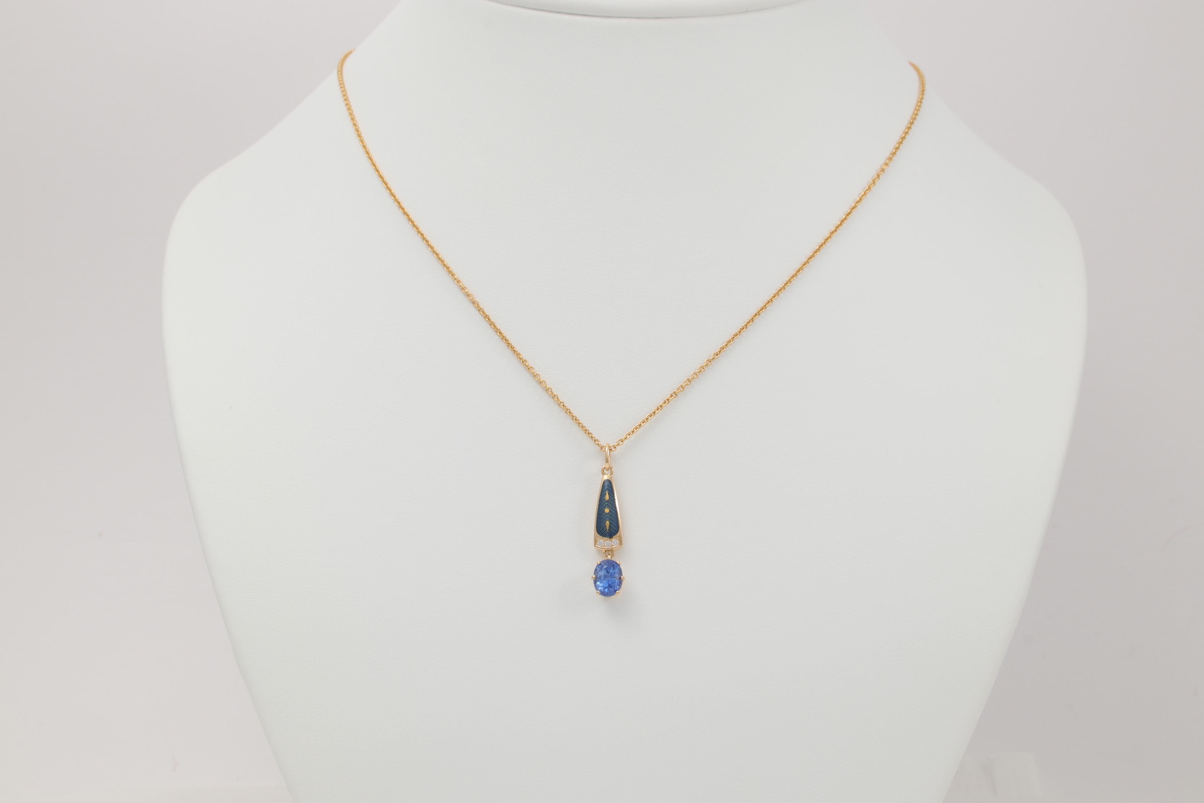 Contemporary Solitair Pendant 18k Yellow Gold, Blue Sapphire, Enamel, 3 Diamonds 0.03ct GVS For Sale