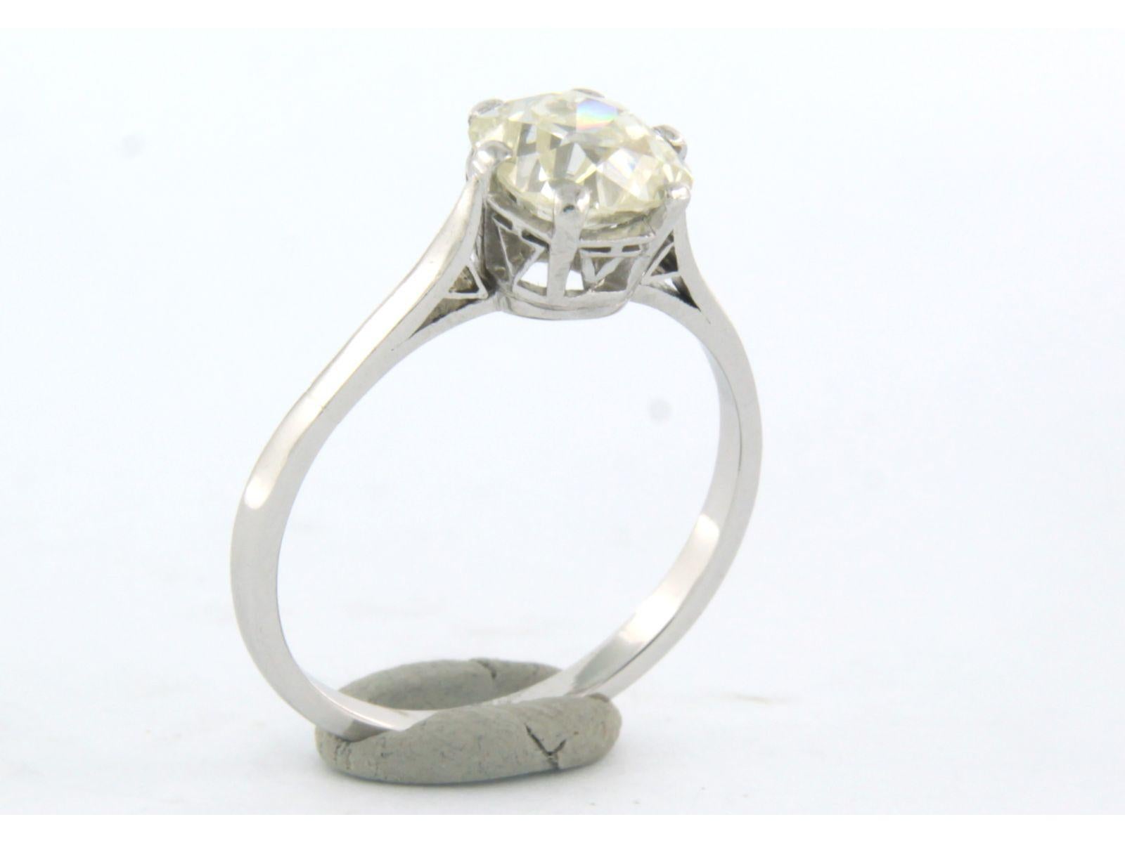 Old Mine Cut Solitair ring set with diamond 18k white gold and Platinum For Sale