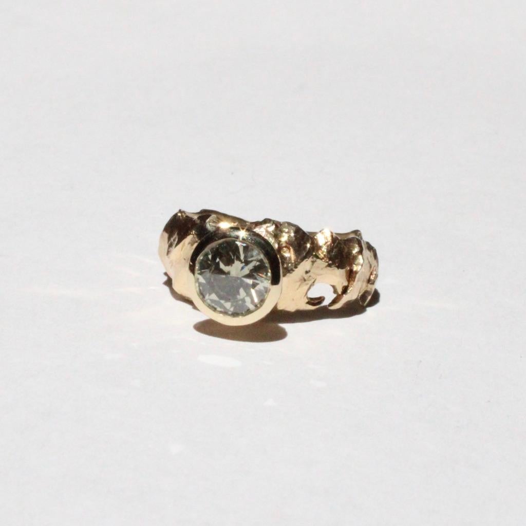 Artisan Solitaire 2 Carat Grey Diamond Ring in 14 Karat Yellow Gold For Sale