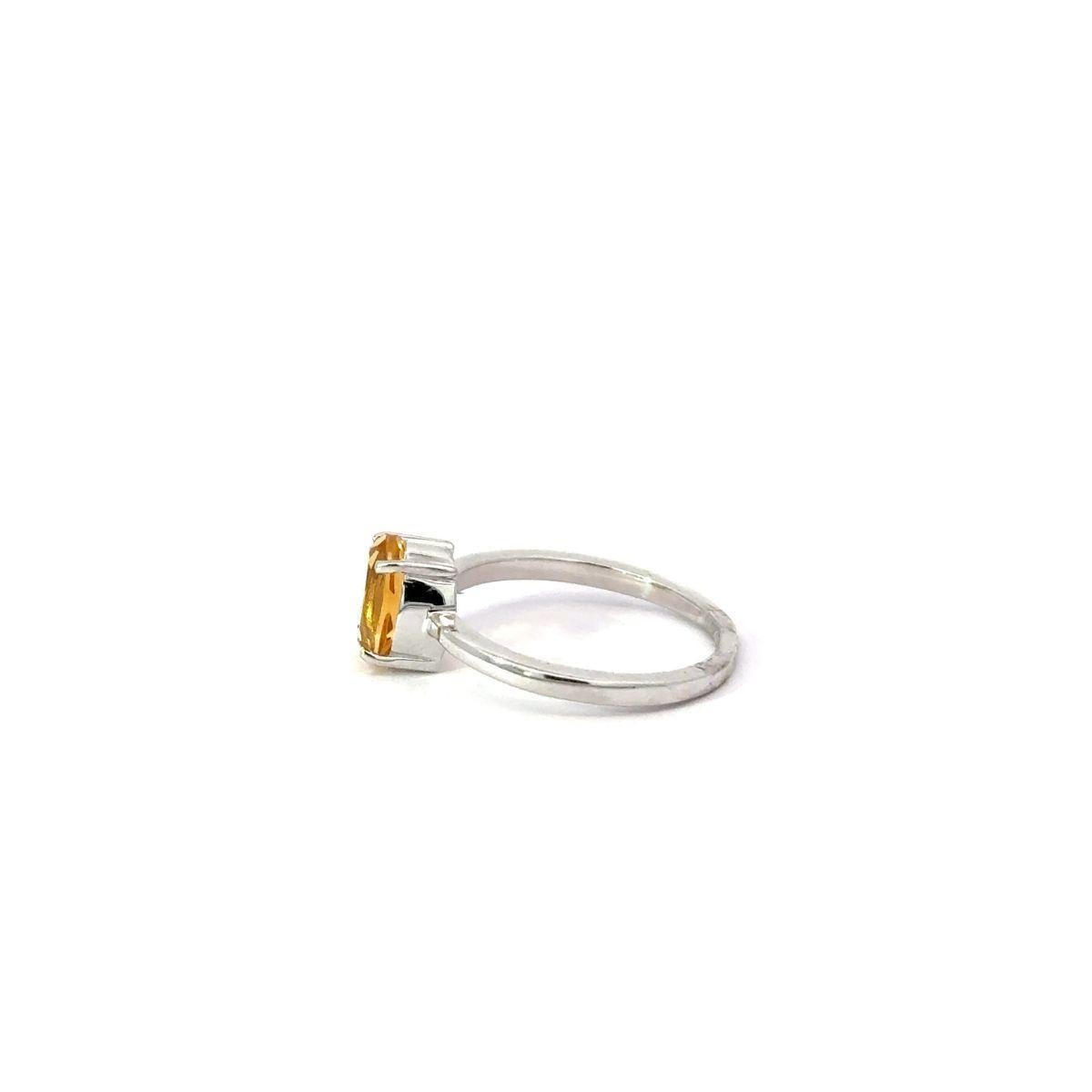 For Sale:  Solitaire Citrine November Birthstone Ring for Her in Prong Set Silver Jewelry 3