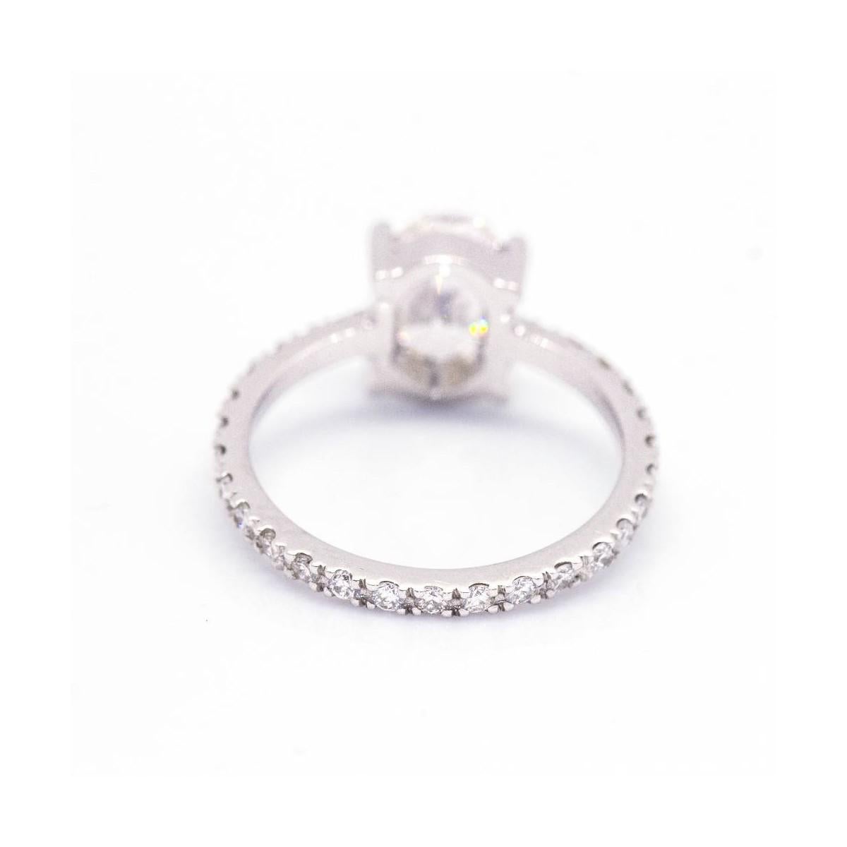 Solitaire Diamond Engagement Ring In Excellent Condition For Sale In BARCELONA, ES