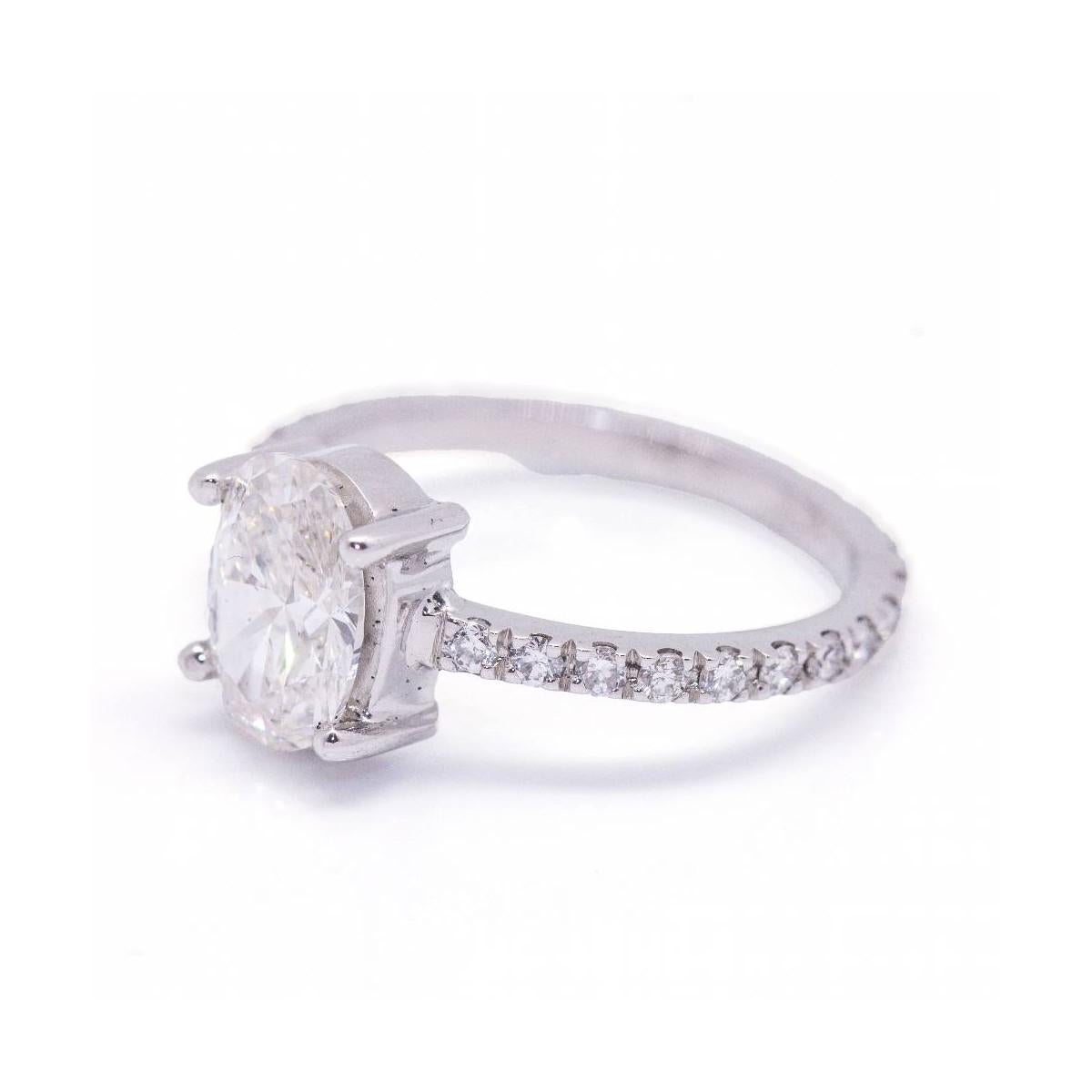Women's Solitaire Diamond Engagement Ring For Sale
