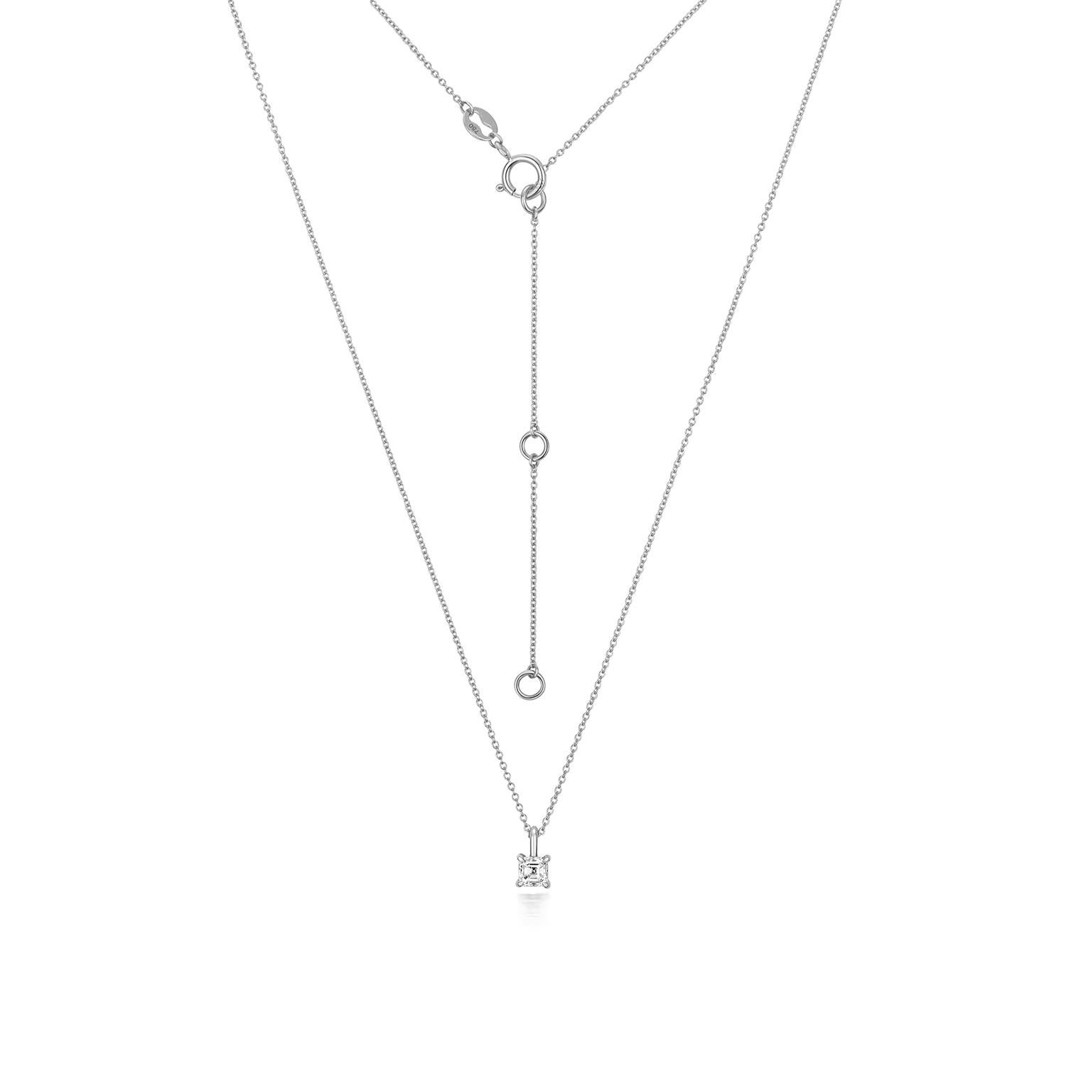 Solitaire DIAMOND Necklace ASSCHER CUT 0.19ct NECKLACE IN 18CT WHITE GOLD In New Condition For Sale In Ilford, GB
