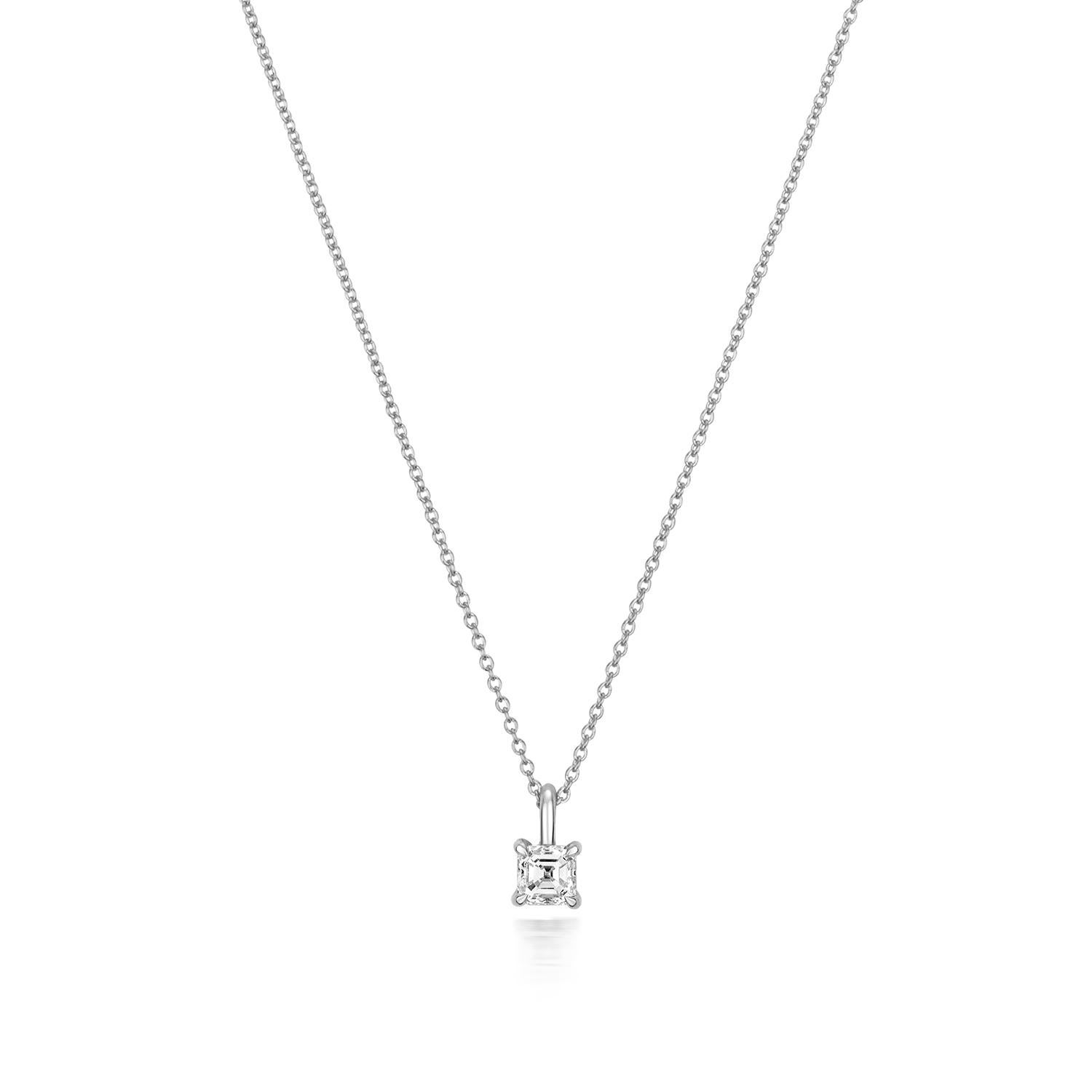 Solitaire DIAMOND Necklace ASSCHER CUT 0.19ct NECKLACE IN 18CT WHITE GOLD For Sale 2