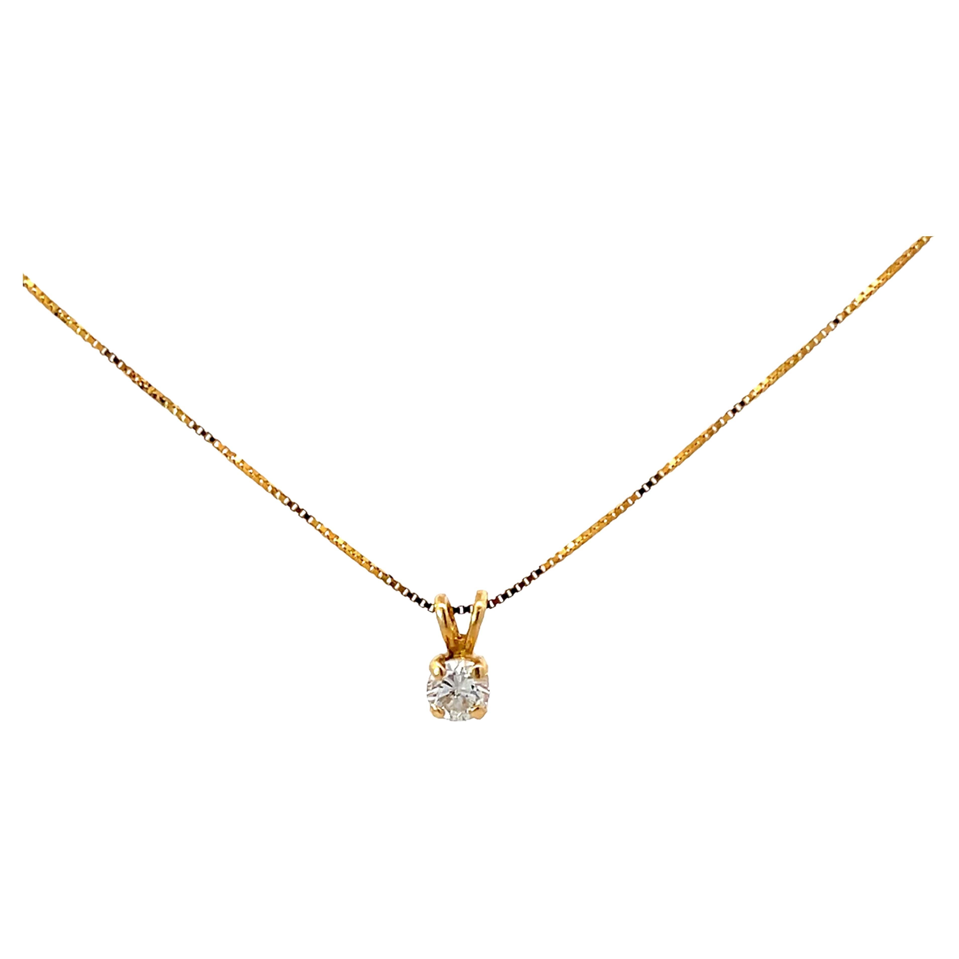 Solitaire Diamond Pendant Necklace 14k Yellow Gold For Sale