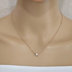 Solitaire Diamond Pendant NecklaceSolitaire Diamond Pendant Necklace