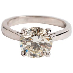 Solitaire Diamond Ring Est 2.32 Carat 18 Karat White Gold Band, with Certificate