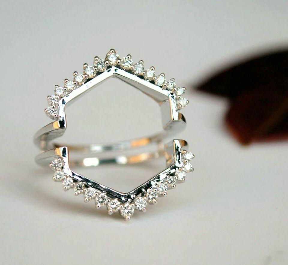 Round Cut Solitaire Diamond Ring Hexagon Halo Ring Enhancer 14k Gold For Sale