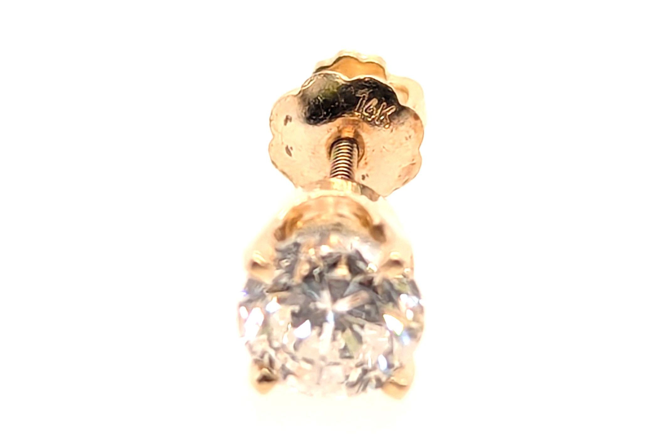 Femenino o masculino Solitaire Diamond Single Earring Mined .50ct Screwback 14K Yellow Gold en venta