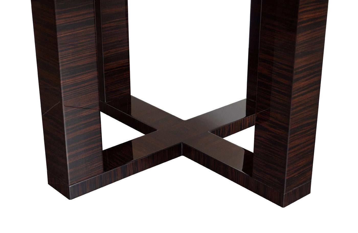 Contemporary Solitaire Dining Table For Sale
