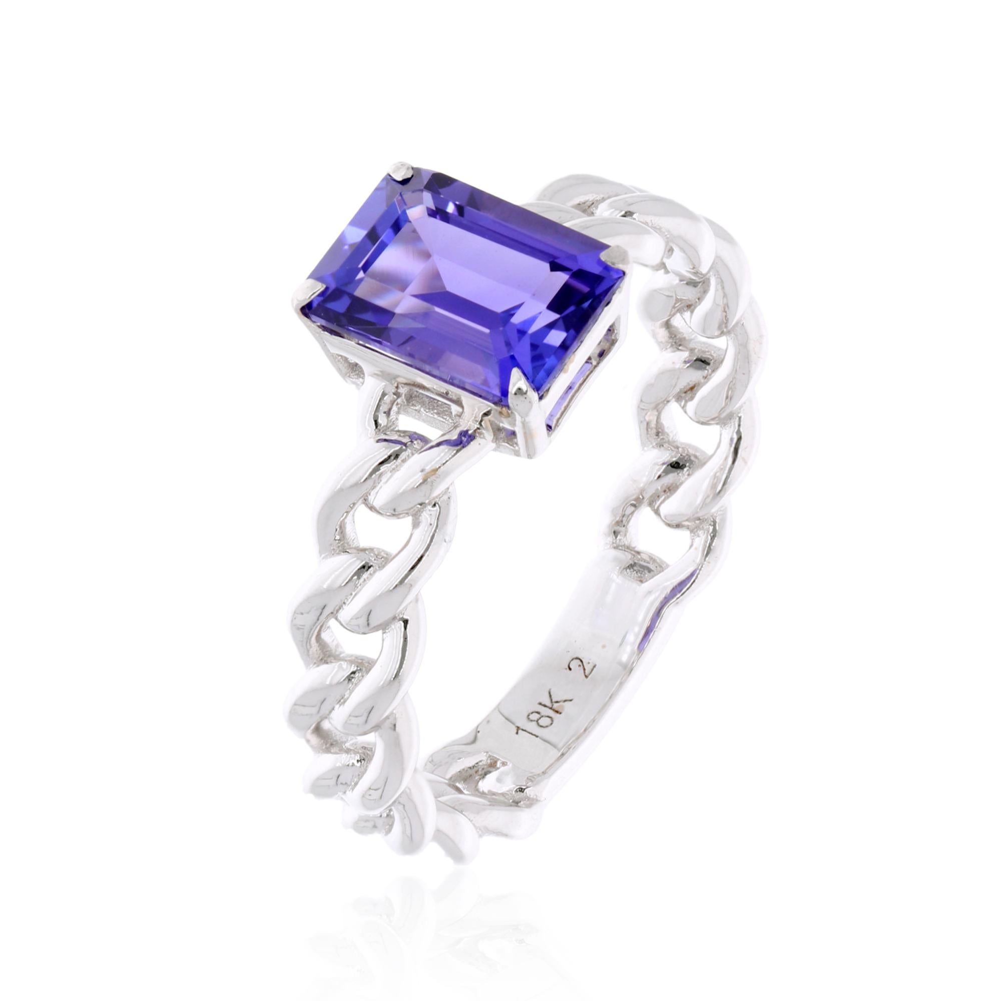 Women's Solitaire Emerald Cut Tanzanite Gemstone Ring Zigzag Band 18 Karat White Gold For Sale