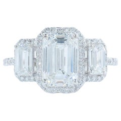 Solitaire Emerald Natural Diamond Halo Ring in 14K Solid Gold (Certified)