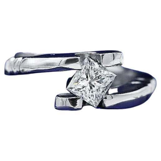 Princess Cut Diamond Ring Enhancer - 105 For Sale on 1stDibs