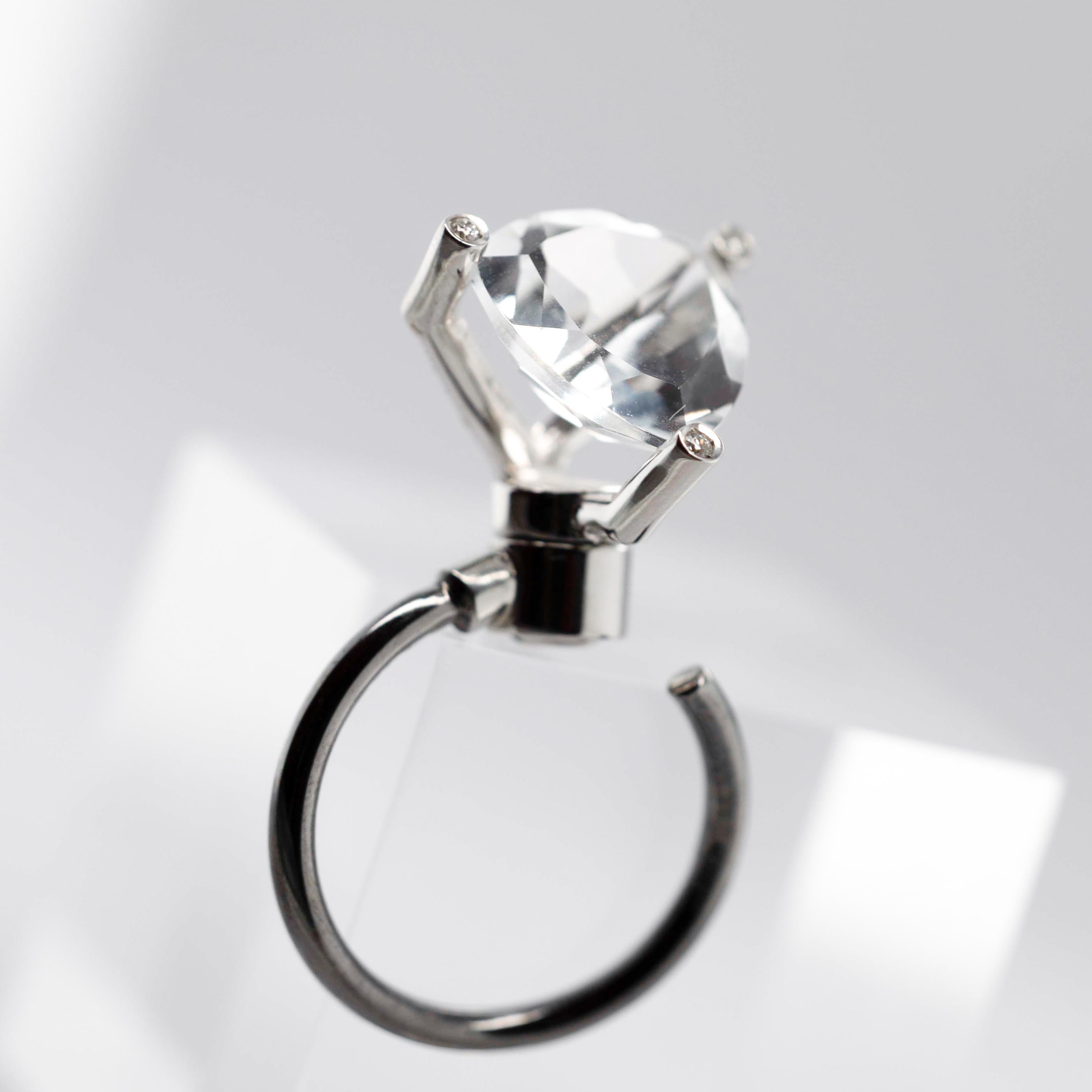 Trillion Cut Solitaire Fashion Ring with Rock Quartz & Diamonds in a Golden Ring, 18K For Sale