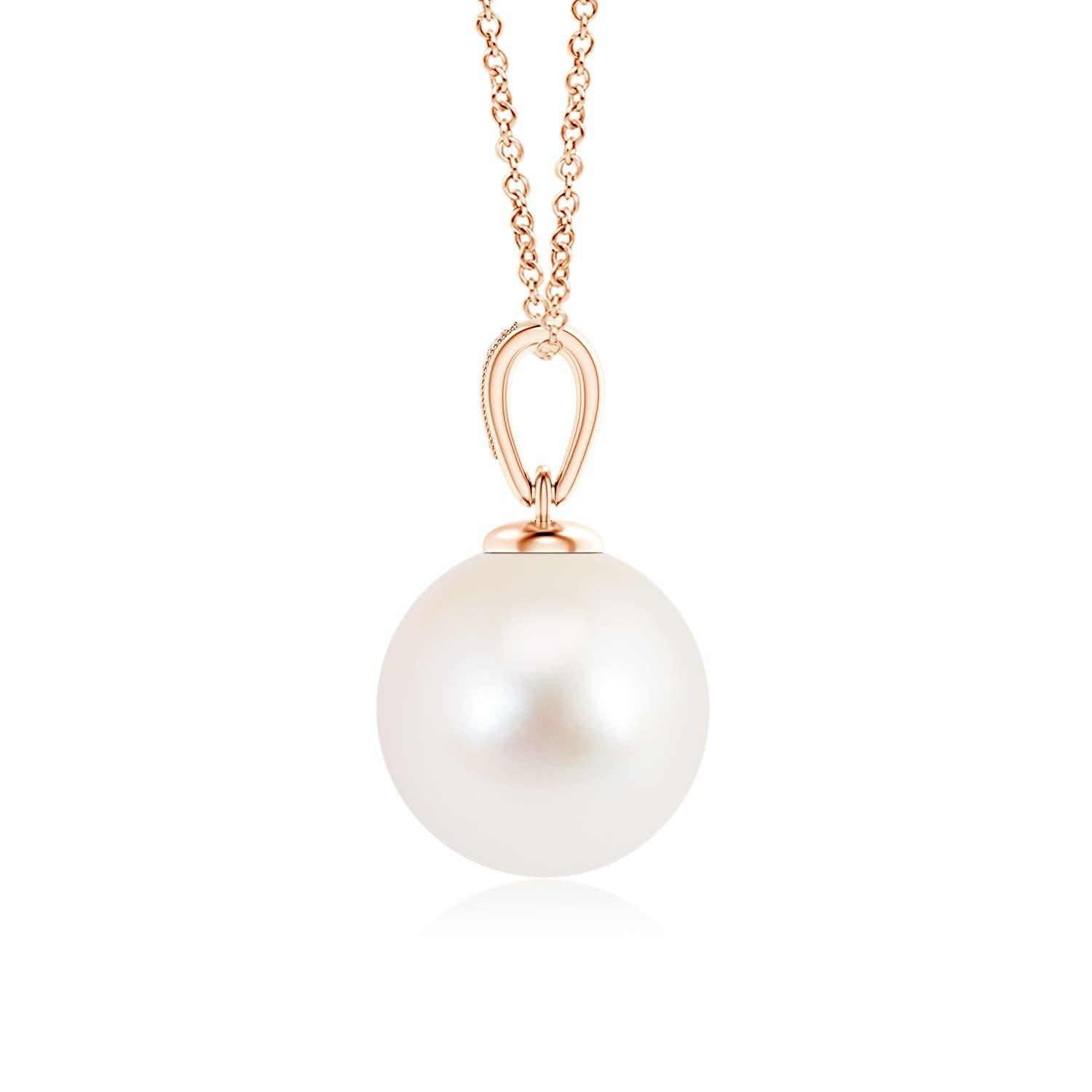 This 14K rose gold solitaire pearl pendant offers a simple yet elegant look. The diamonds pavÃ© set on the bale offer a glittering effect to the lustrous pearl, while the milgrain detail on the bale lends a slight vintage touch. You can flaunt a
