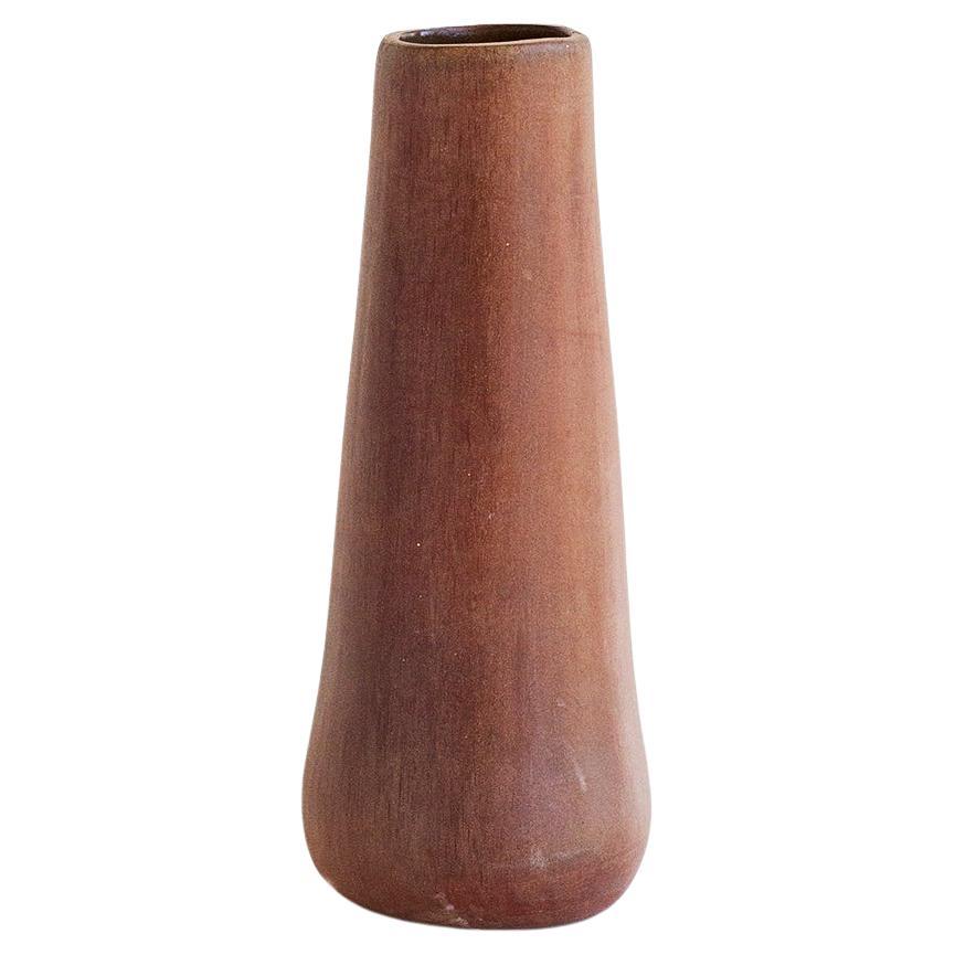 Solitaire Handmade Organic Modern Clay Vase in Toasted Clay For Sale