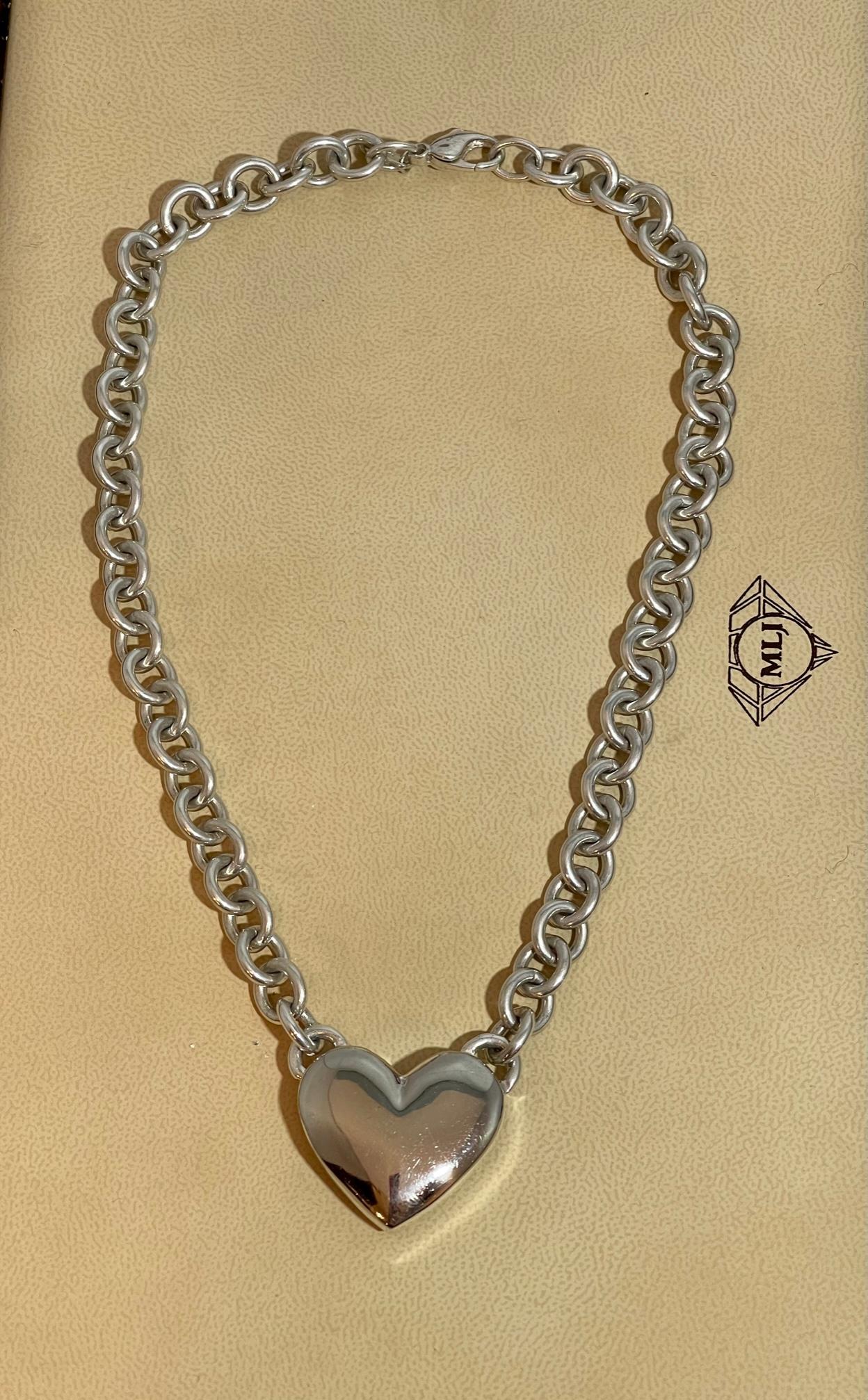 elle woods heart necklace