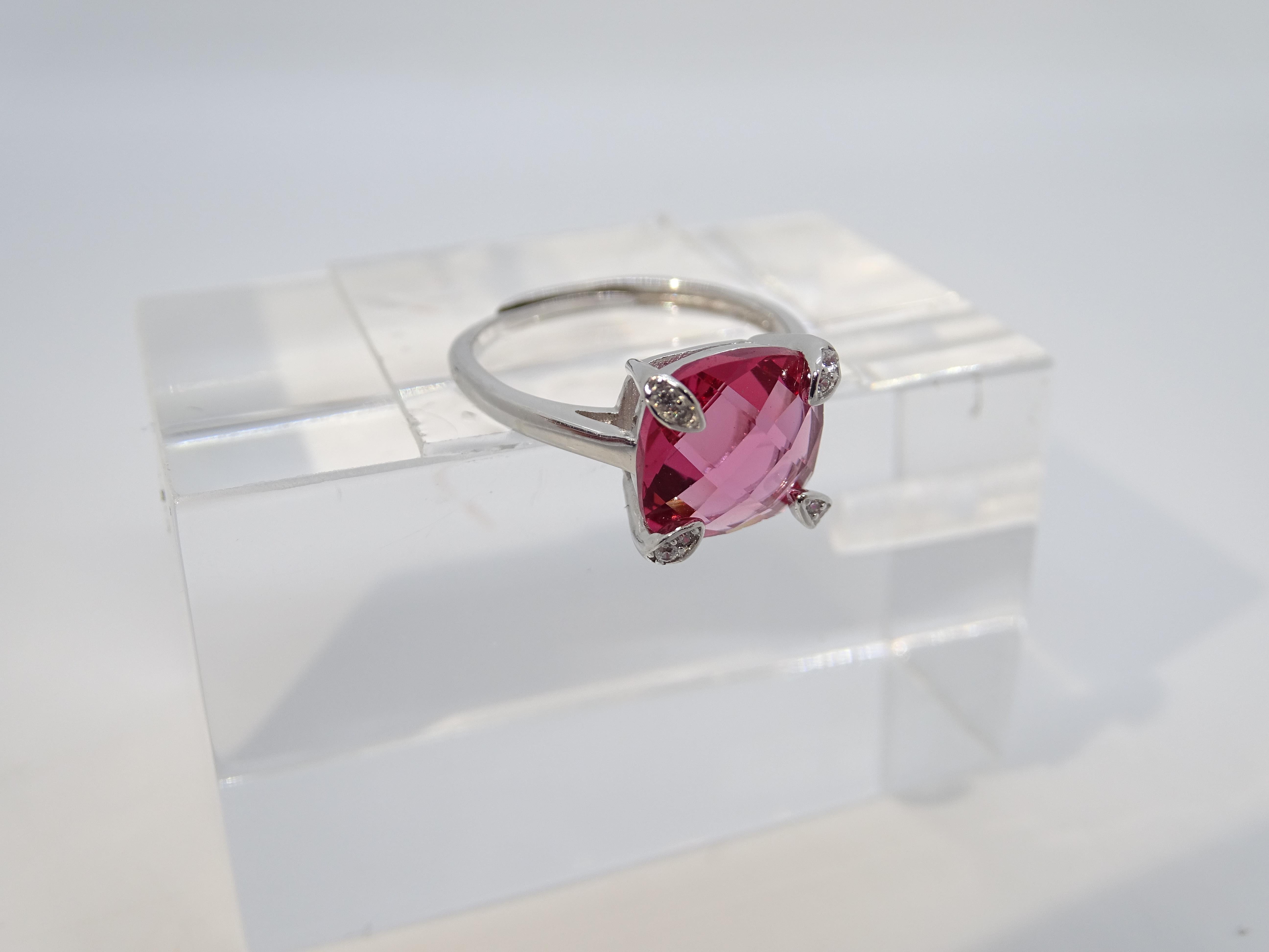Bague solitaire Italie, racine de rubis et zircons, argent 925 en vente 11