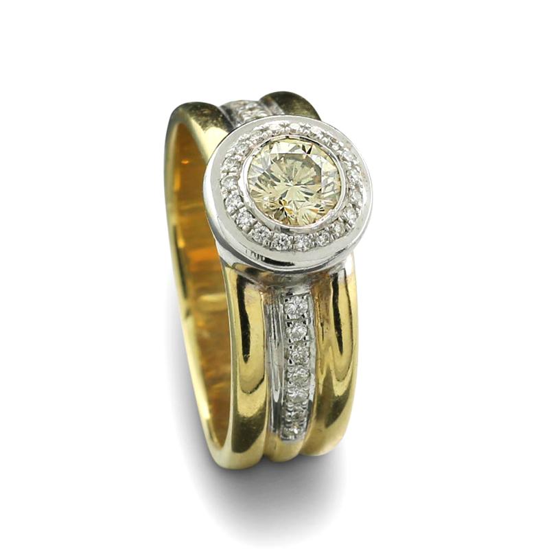 Contemporain Bague solitaire unisexe en or 14 carats et diamants naturels brillants en vente