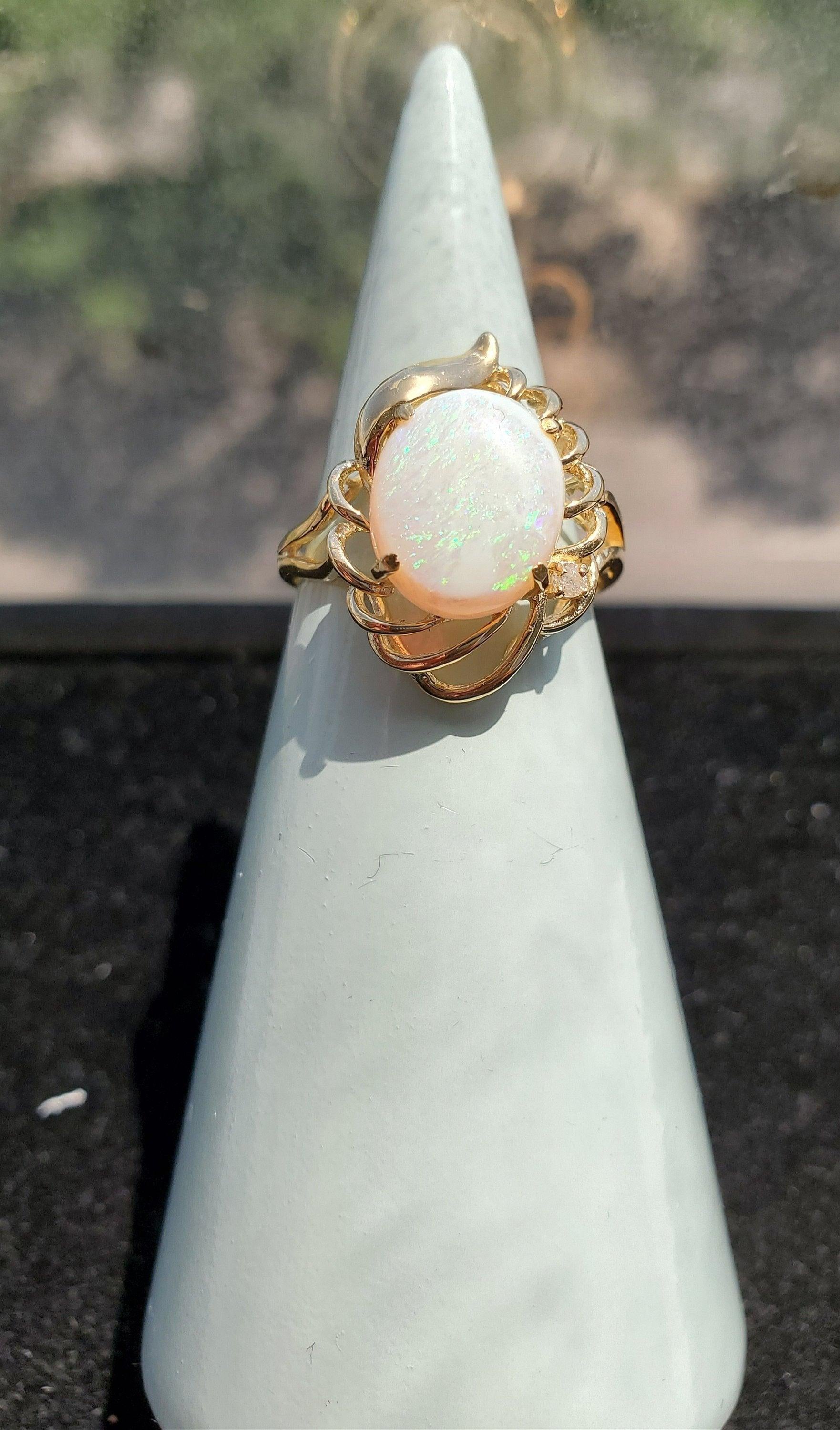 Anello Opale Solitario in oro giallo 14k In condizioni Nuovo in vendita a Sugar Land, TX