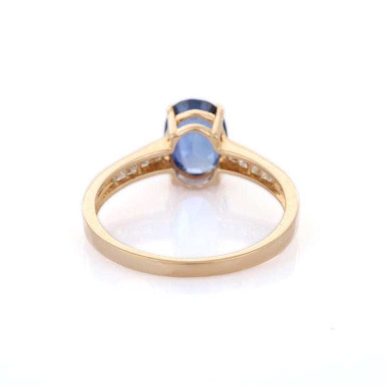 En vente :  Bague de fiançailles solitaire en or jaune massif 14 carats avec saphir bleu ovale et diamant 6