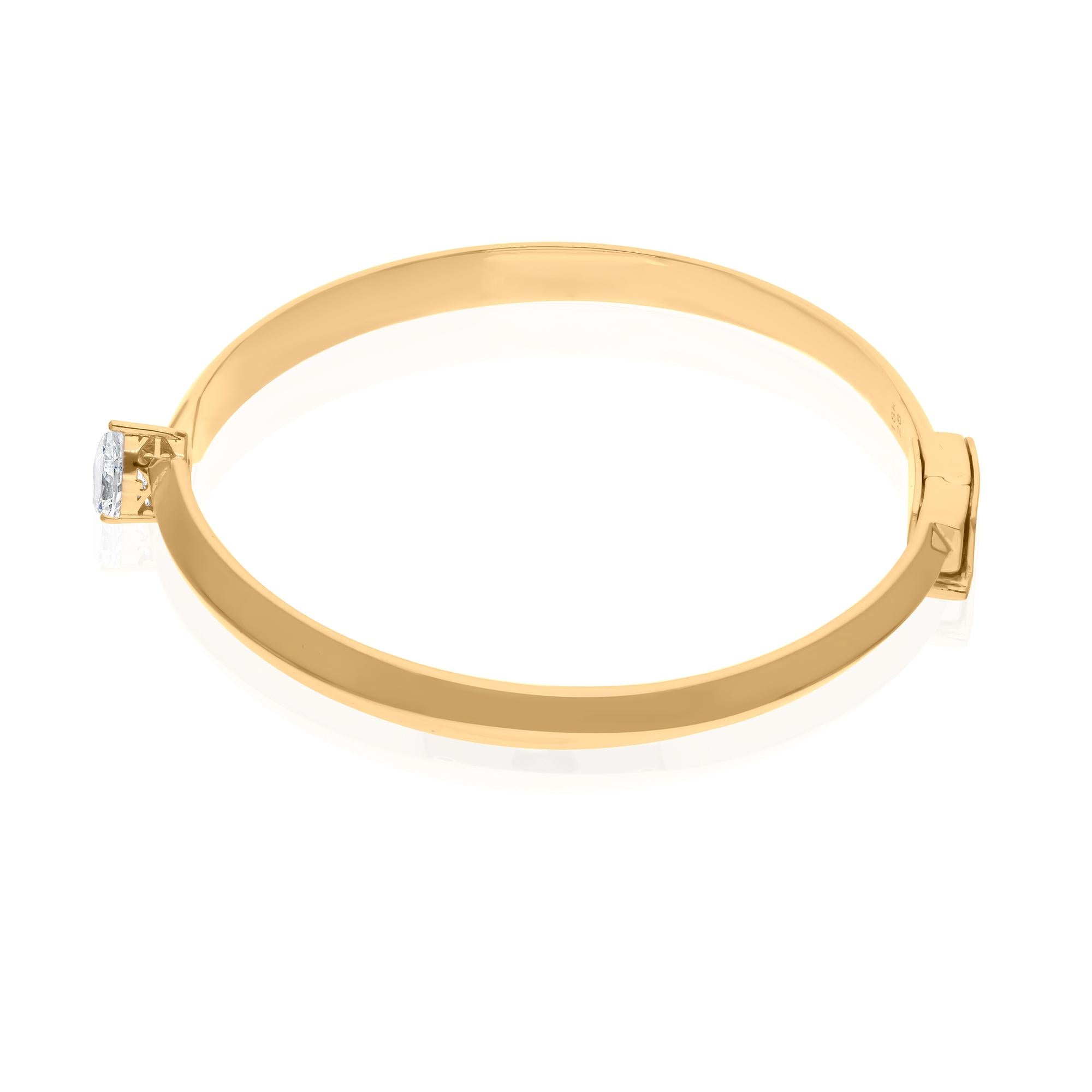 Solitaire Pear Cut 0.51Ct Certified Diamond Cuff Bracelet 18k Yellow Gold For Sale 3